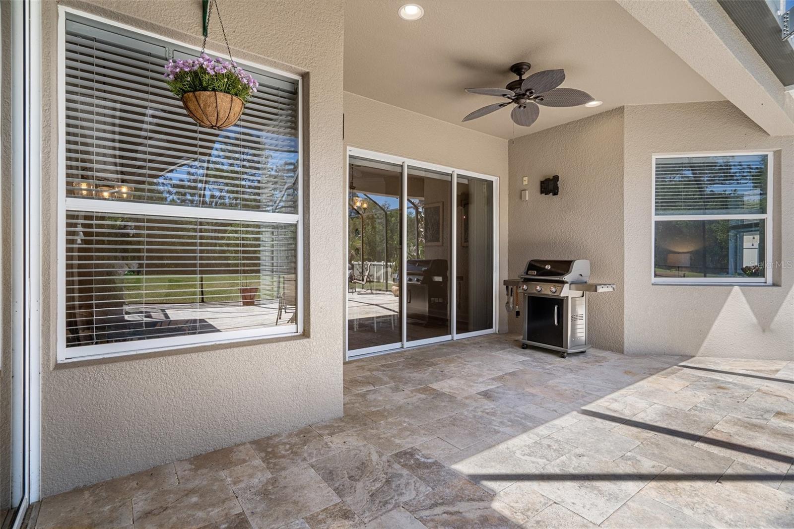 Image 28 of 71 For 27318 Sora Boulevard