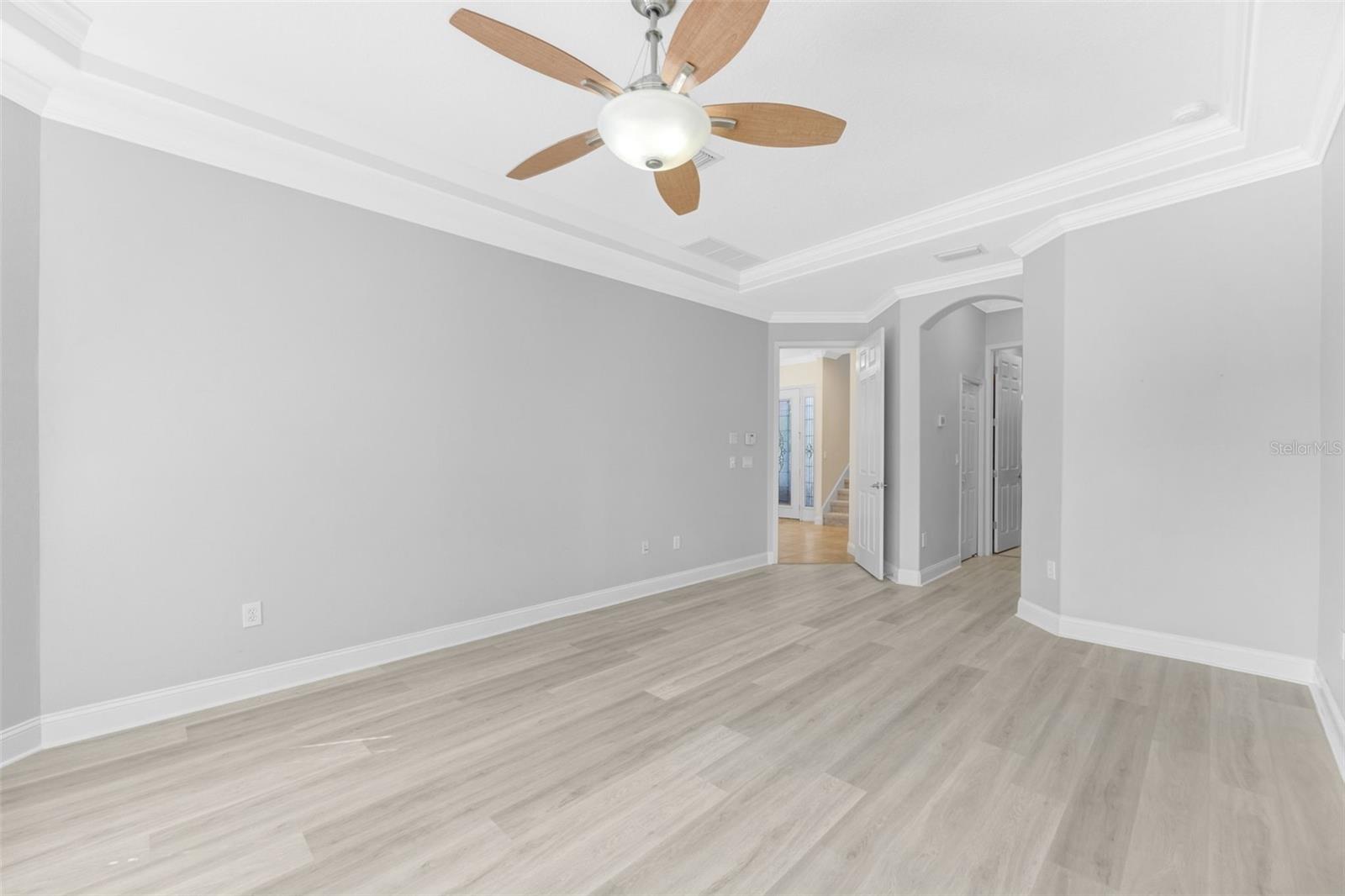 Image 32 of 71 For 27318 Sora Boulevard