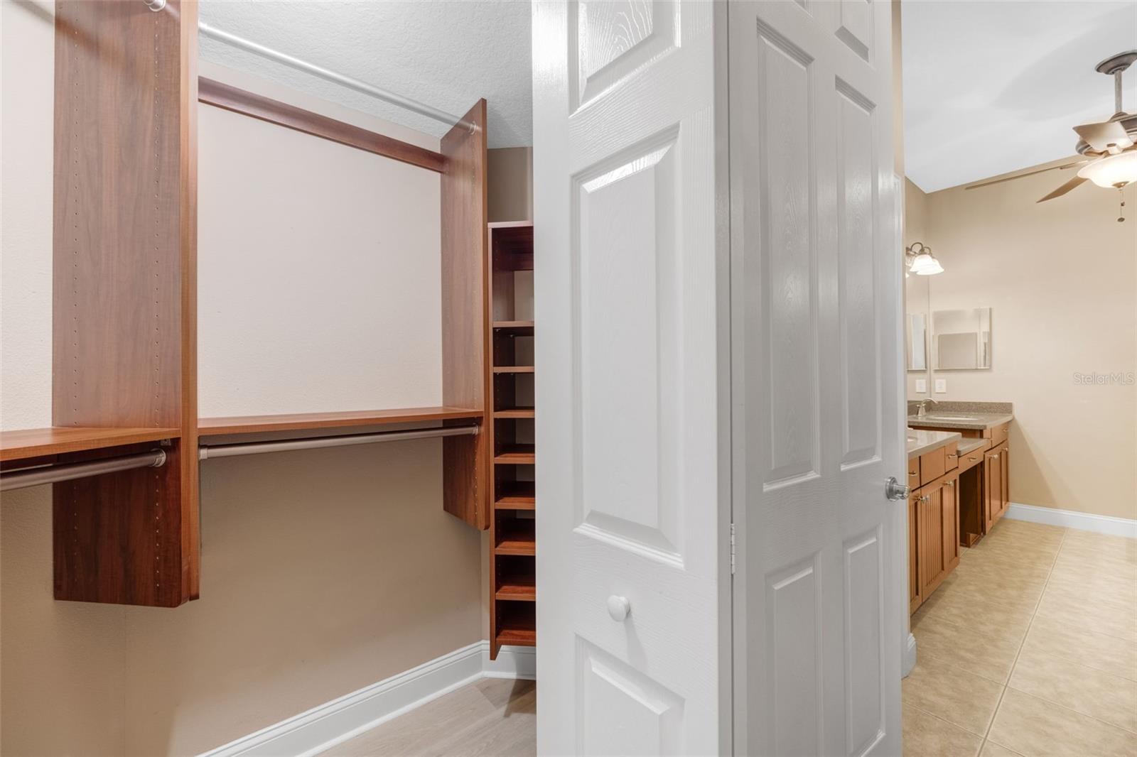 Image 34 of 71 For 27318 Sora Boulevard