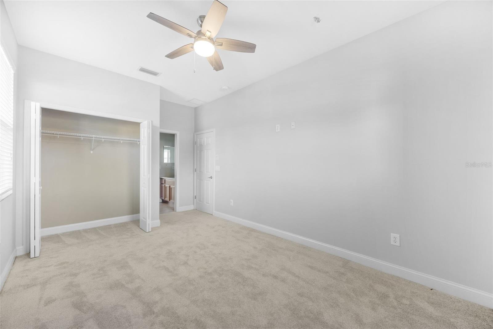 Image 51 of 71 For 27318 Sora Boulevard