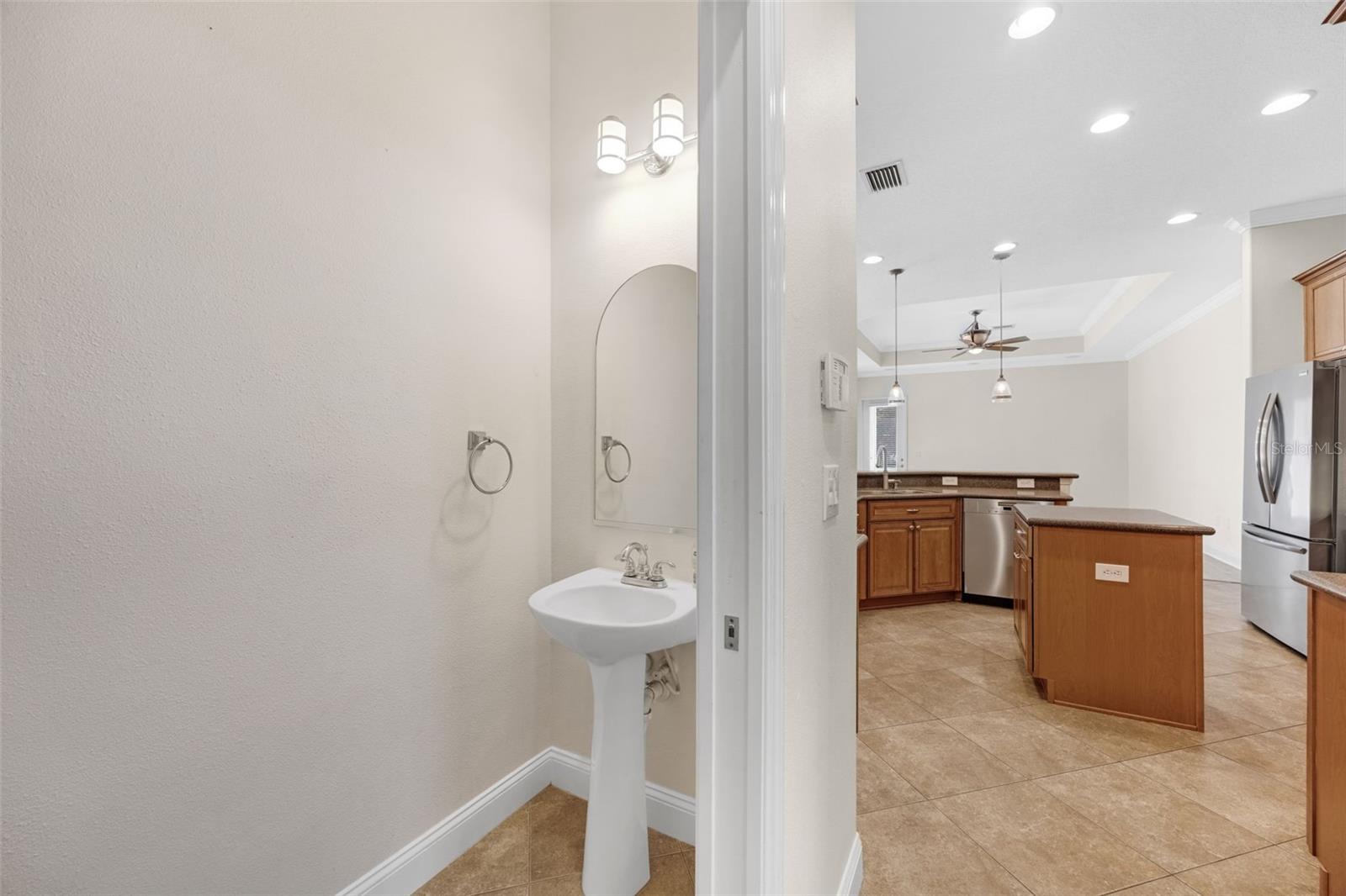 Image 56 of 71 For 27318 Sora Boulevard