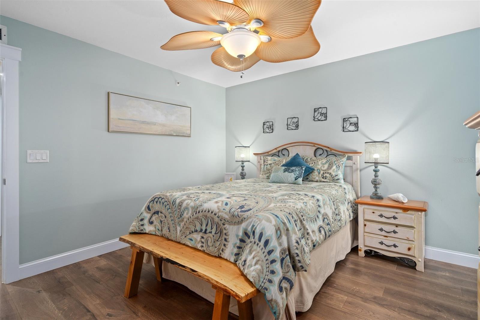 Image 30 of 72 For 1660 Gulf Boulevard 706