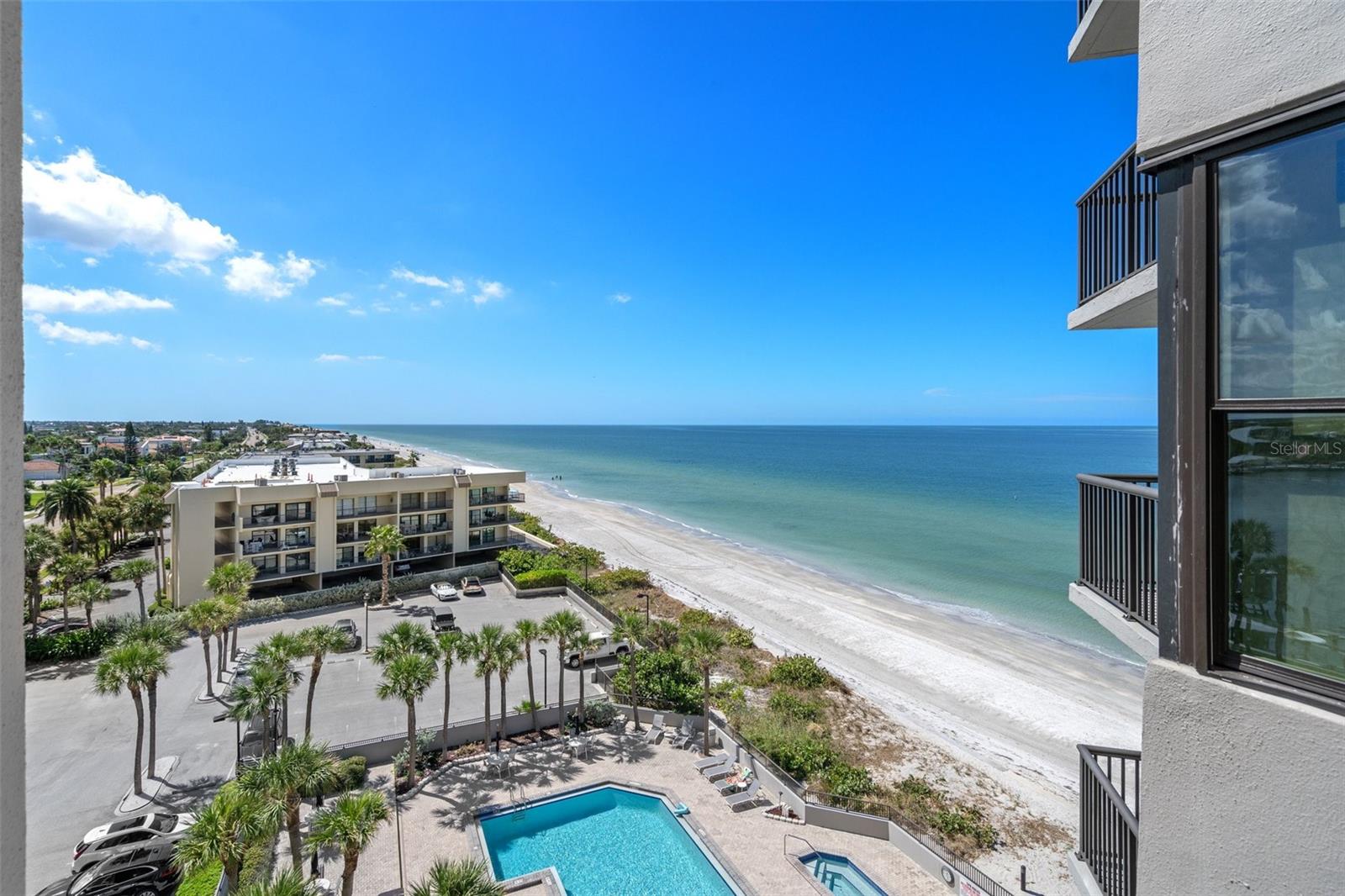 Image 50 of 72 For 1660 Gulf Boulevard 706