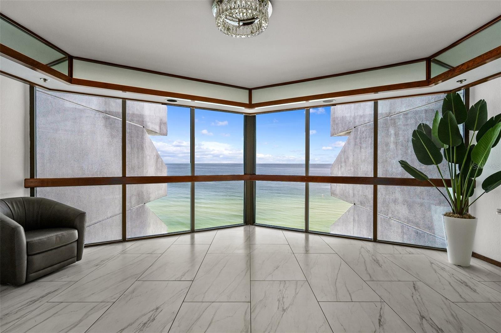 Image 6 of 72 For 1660 Gulf Boulevard 706