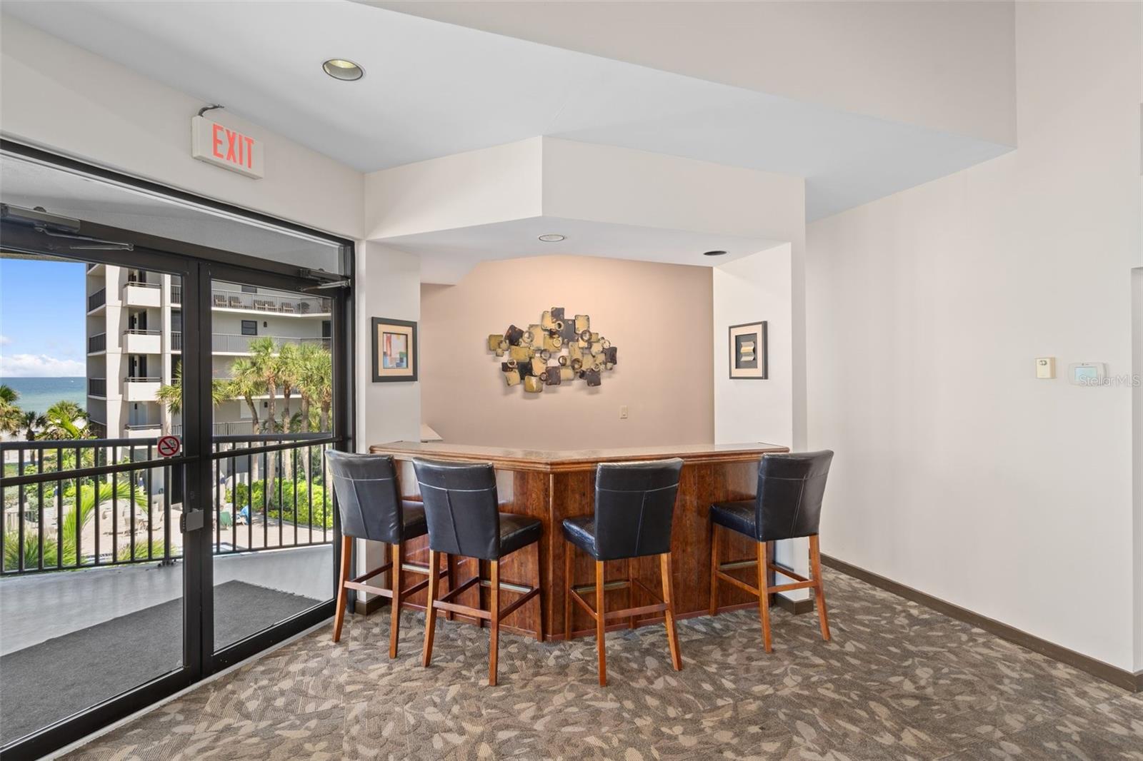 Image 60 of 72 For 1660 Gulf Boulevard 706