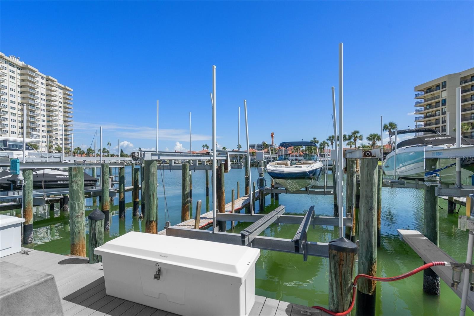 Image 65 of 72 For 1660 Gulf Boulevard 706