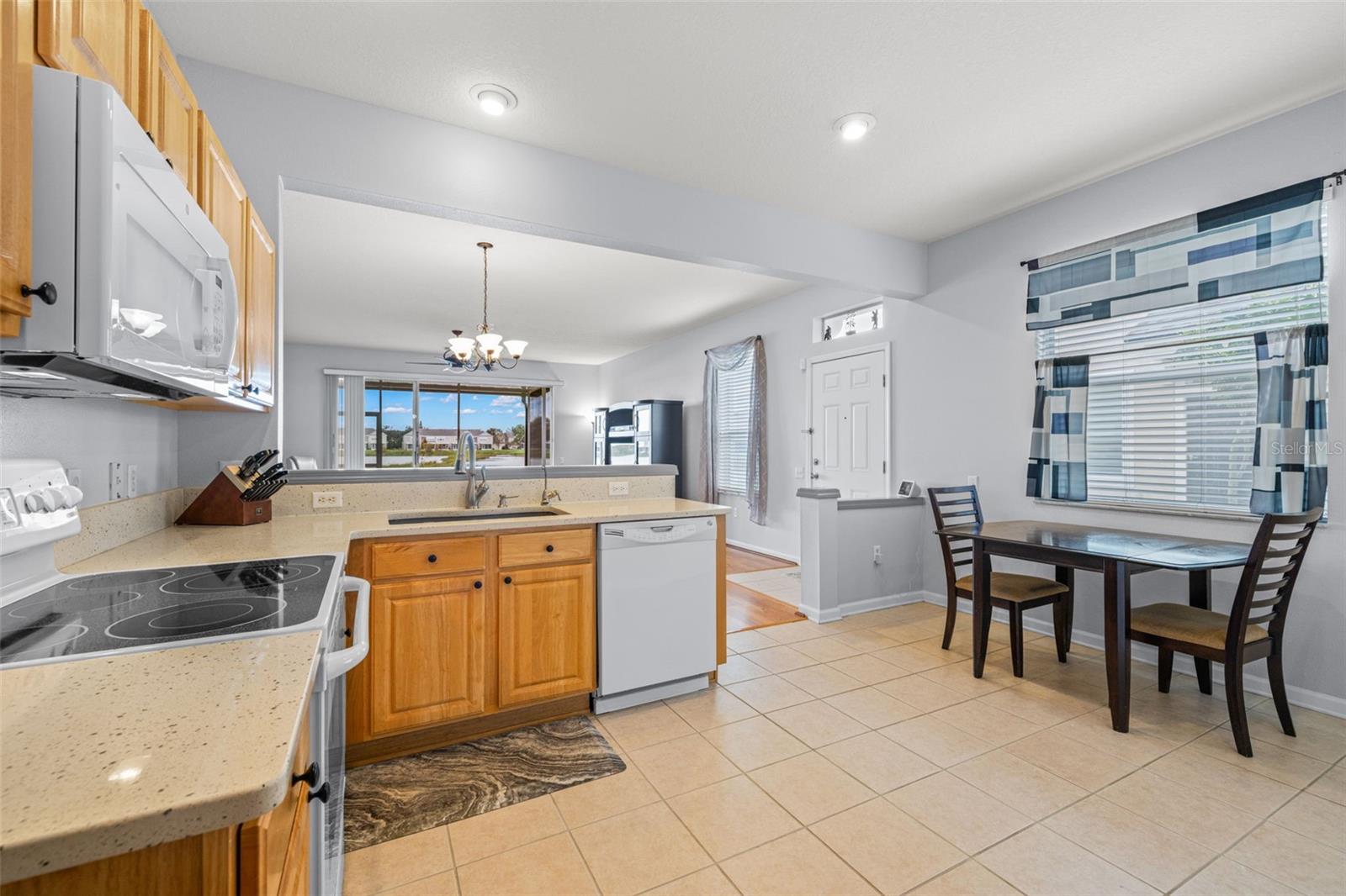 Image 12 of 40 For 4921 Pond Ridge Drive