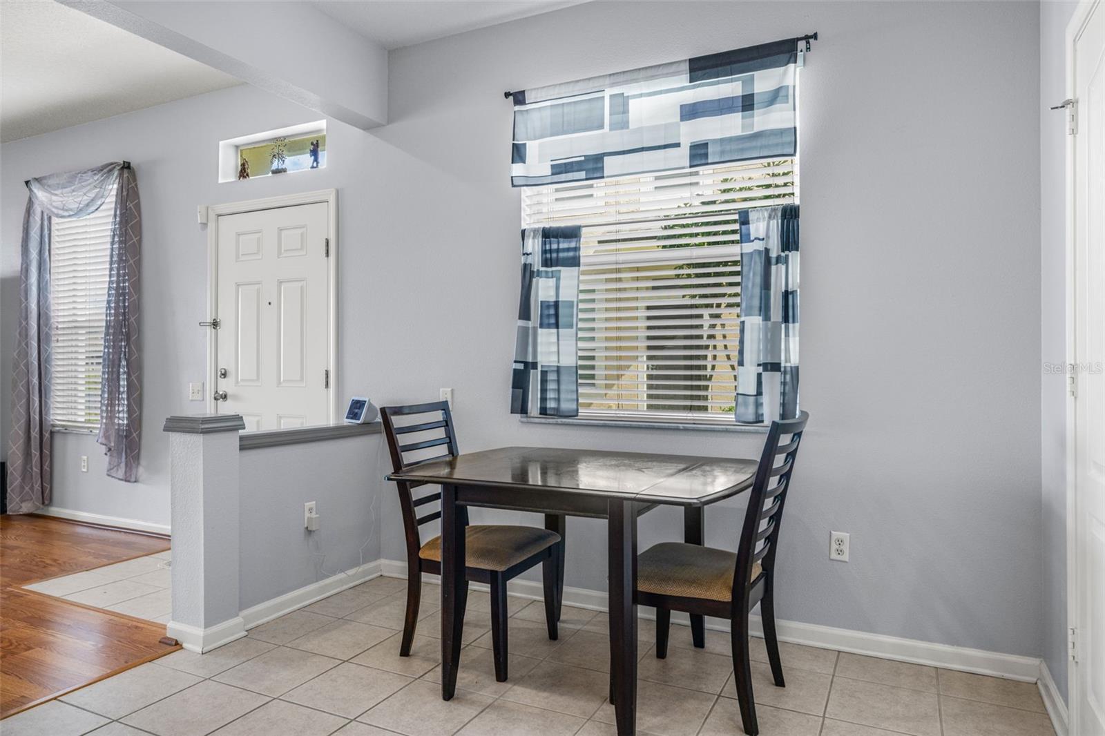 Image 14 of 40 For 4921 Pond Ridge Drive