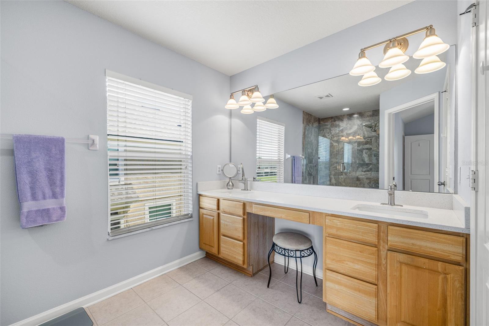 Image 19 of 40 For 4921 Pond Ridge Drive