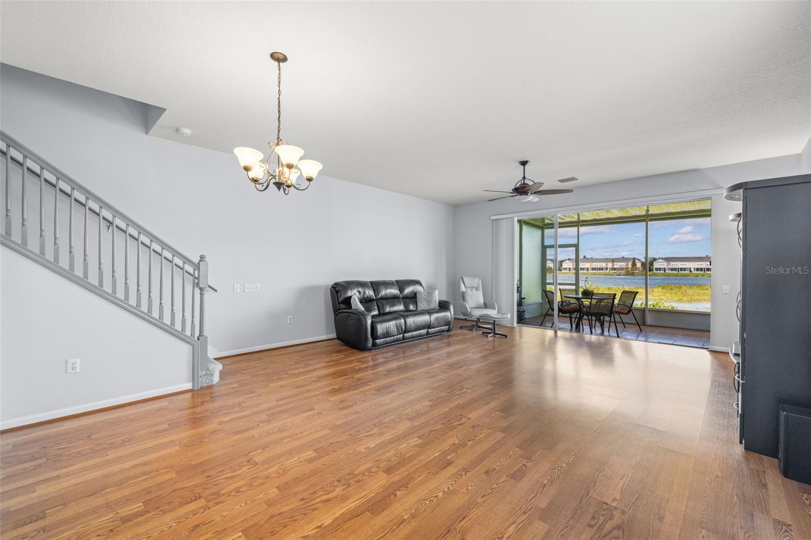 Image 6 of 40 For 4921 Pond Ridge Drive