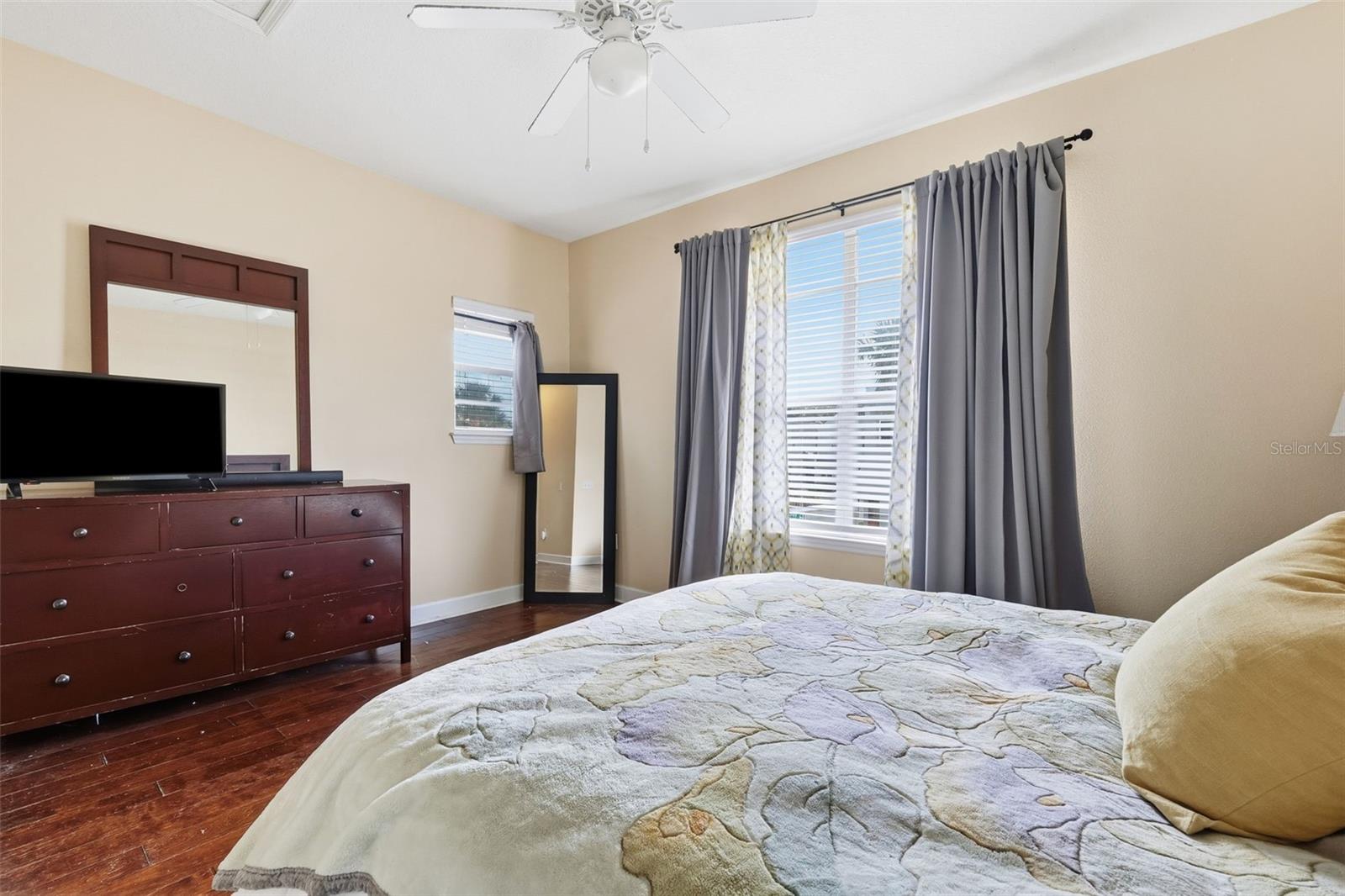 Image 23 of 42 For 4713 Jennings Bay Court