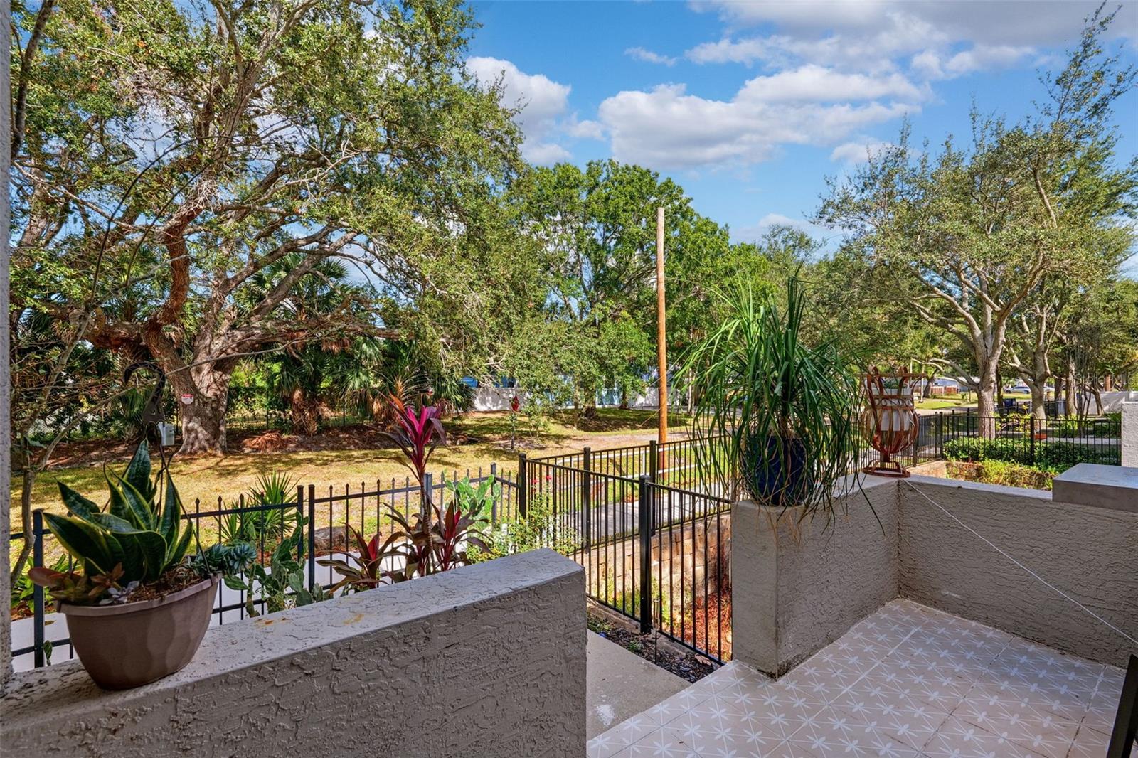 Image 4 of 42 For 4713 Jennings Bay Court