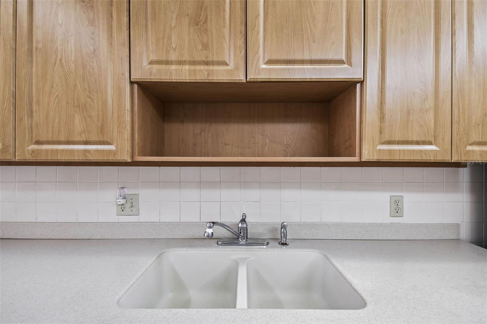 Image 21 of 71 For 7916 Radcliffe Circle