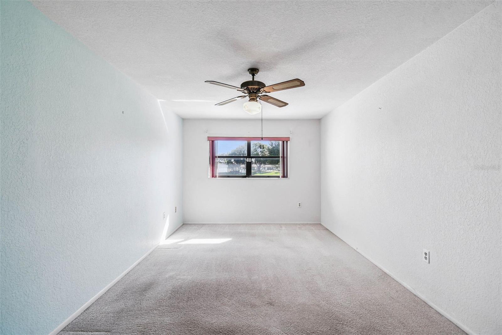 Image 27 of 71 For 7916 Radcliffe Circle