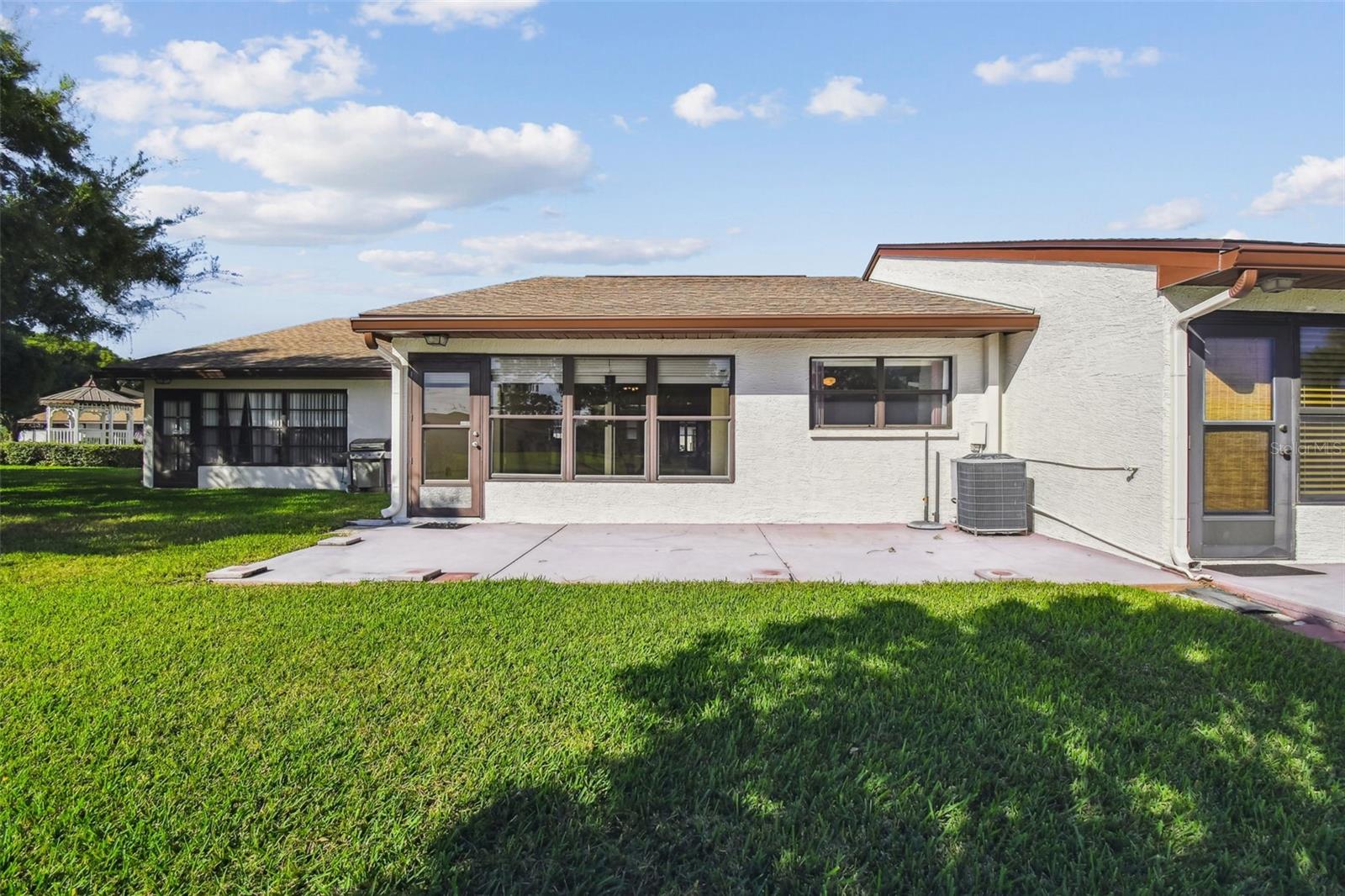 Image 44 of 71 For 7916 Radcliffe Circle