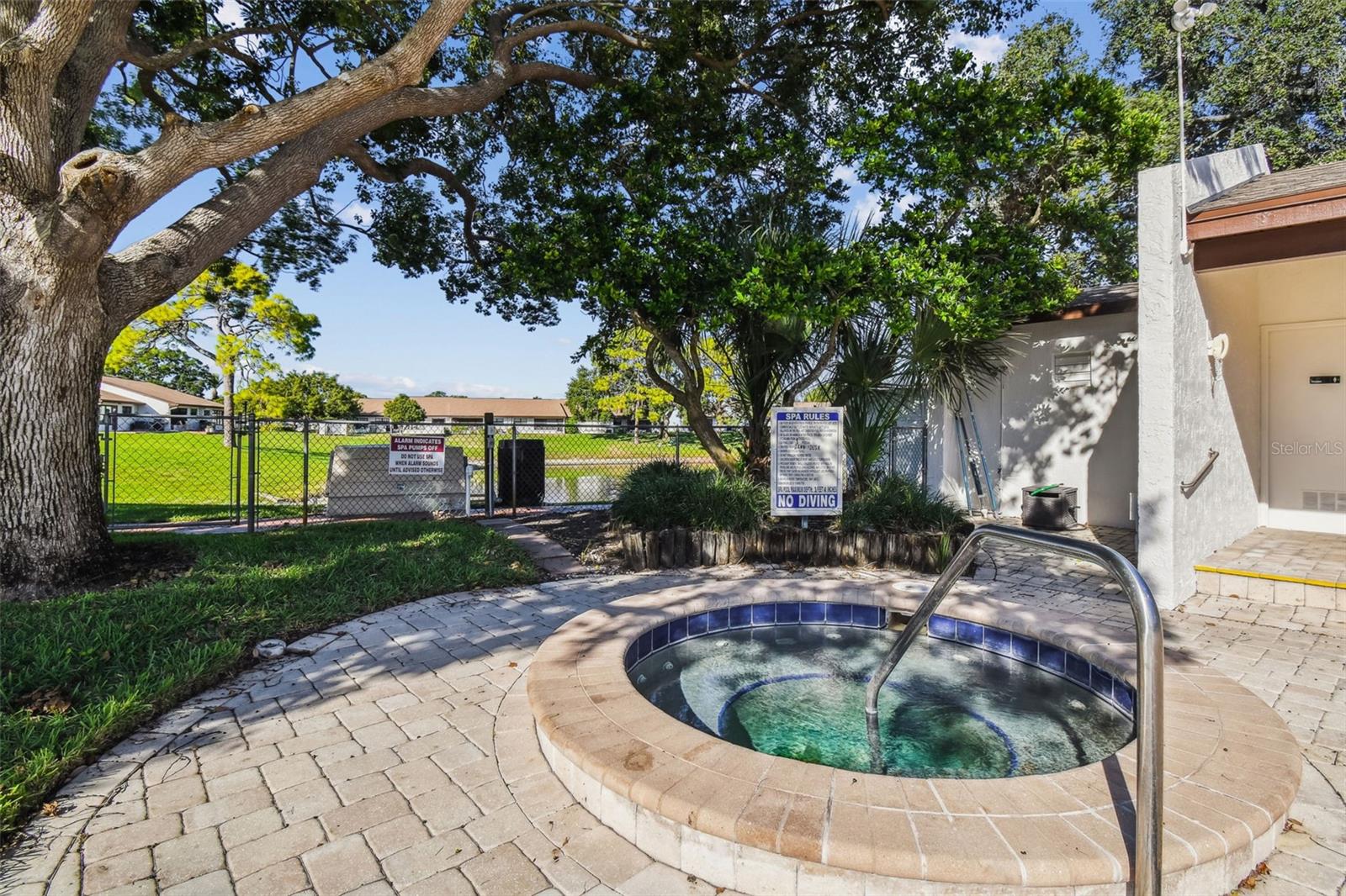 Image 49 of 71 For 7916 Radcliffe Circle