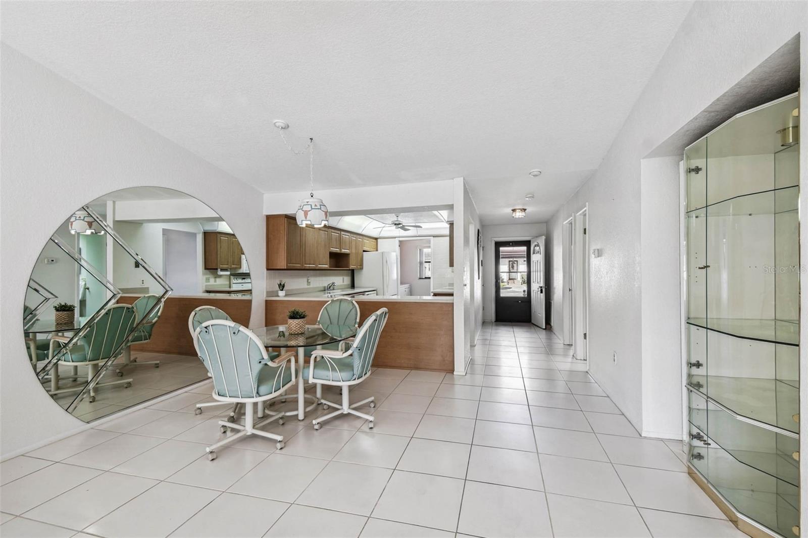 Image 8 of 71 For 7916 Radcliffe Circle