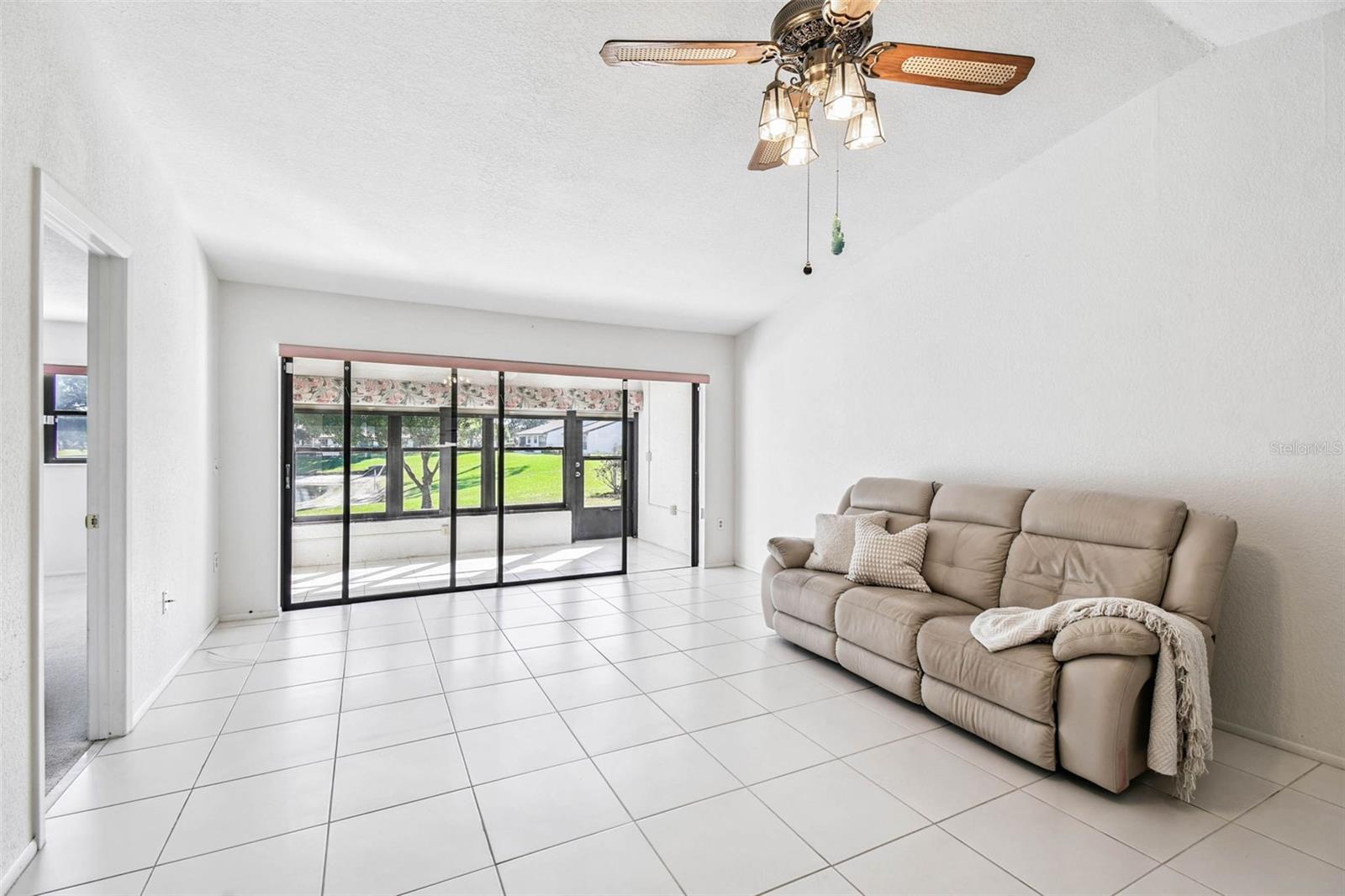 Image 9 of 71 For 7916 Radcliffe Circle