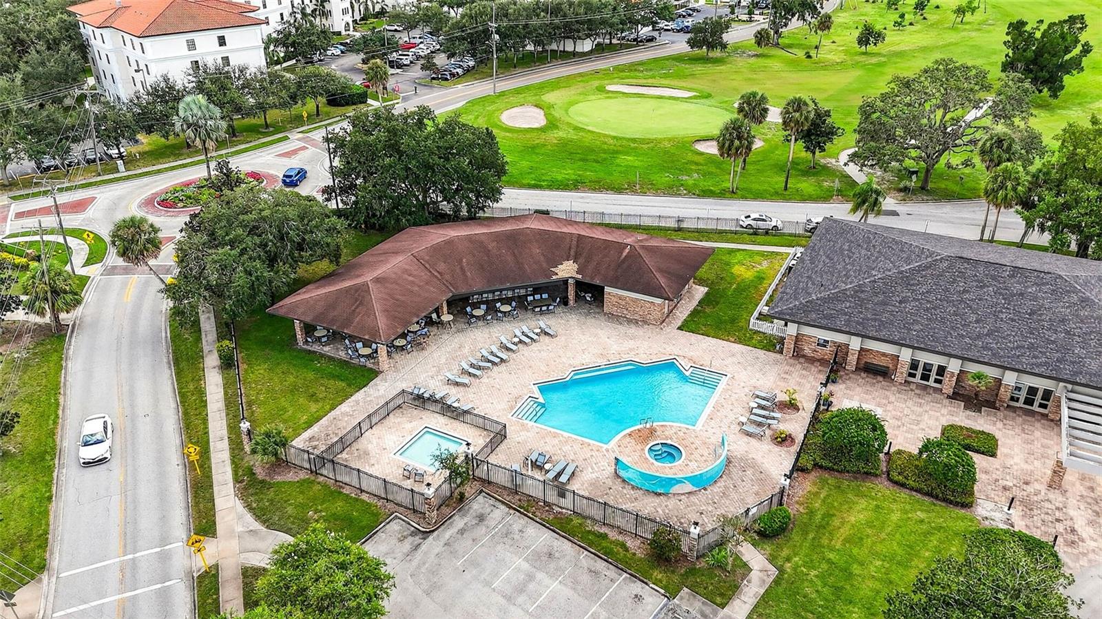 Image 21 of 54 For 216 Glen Arven Avenue