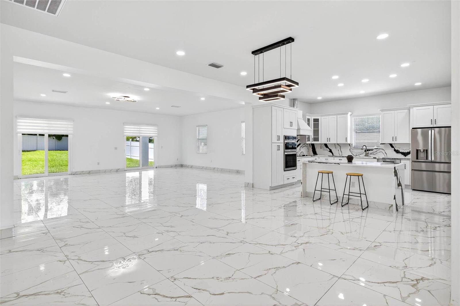 Image 26 of 54 For 216 Glen Arven Avenue