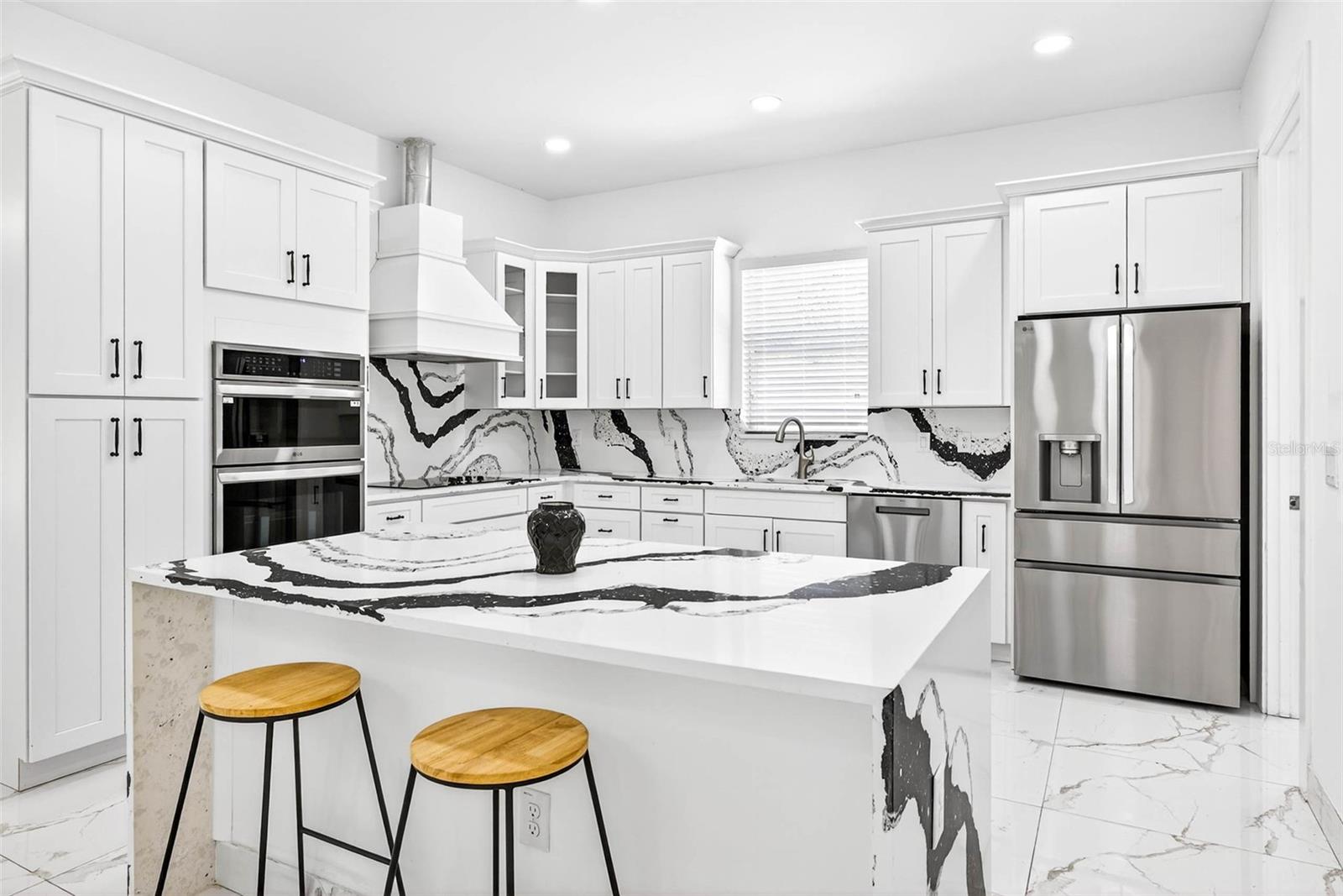 Image 28 of 54 For 216 Glen Arven Avenue