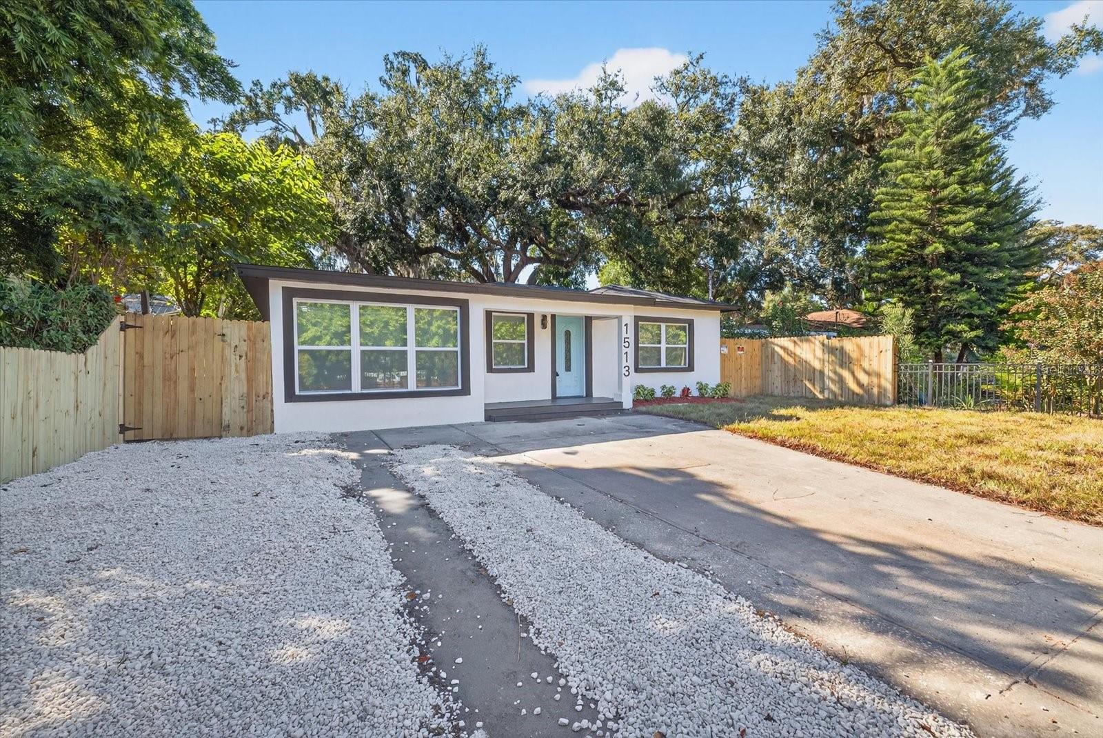 Image 3 of 34 For 1513 Sligh Avenue