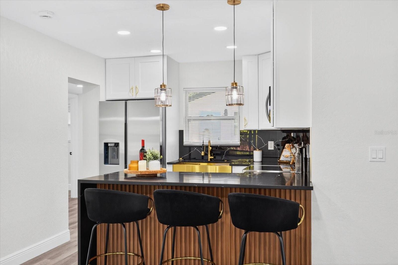 Image 6 of 34 For 1513 Sligh Avenue