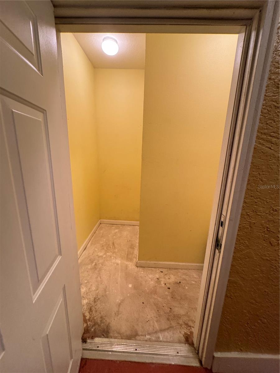 Image 17 of 28 For 4207 Dale Mabry Highway 6406