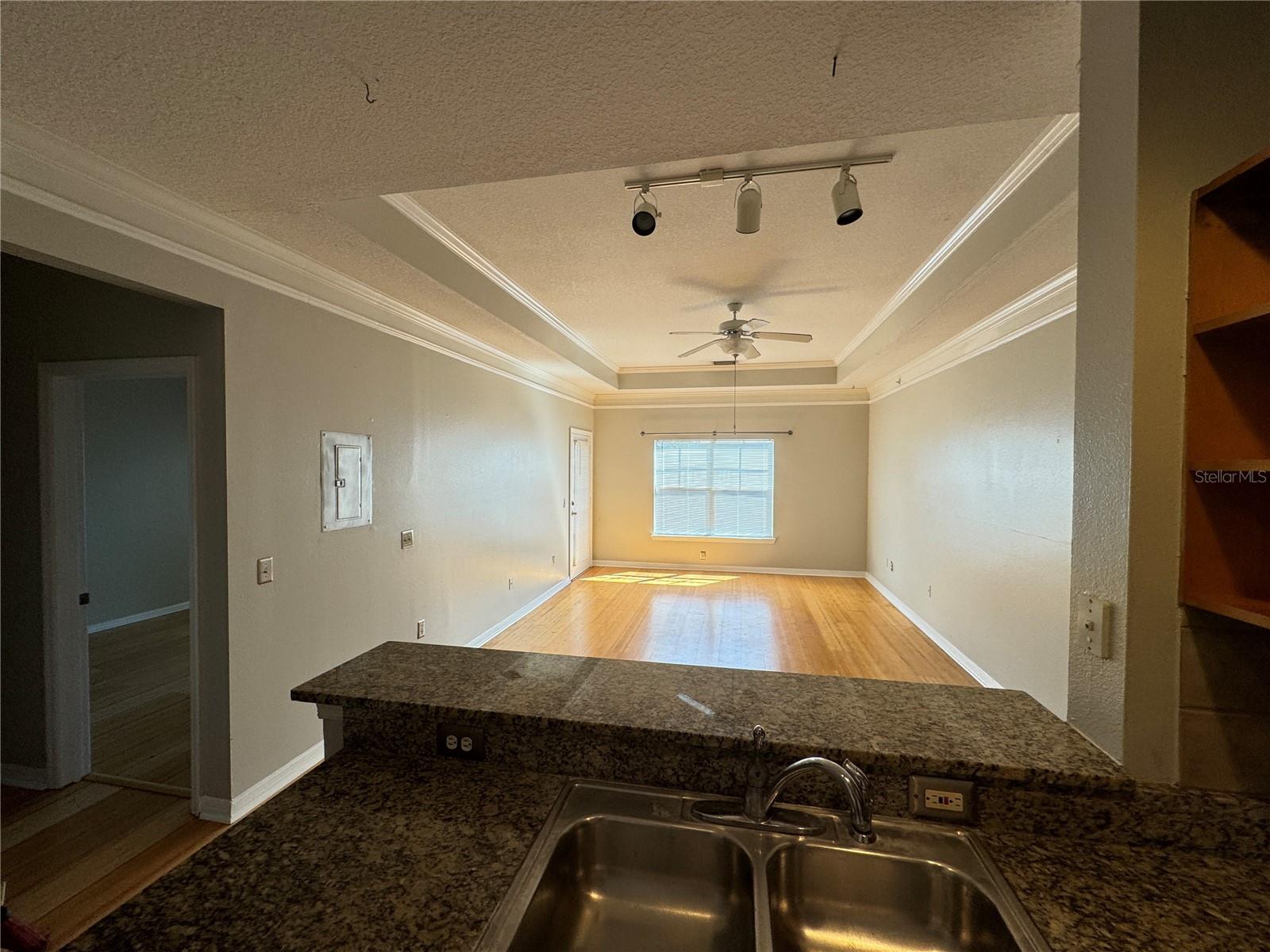 Image 7 of 28 For 4207 Dale Mabry Highway 6406