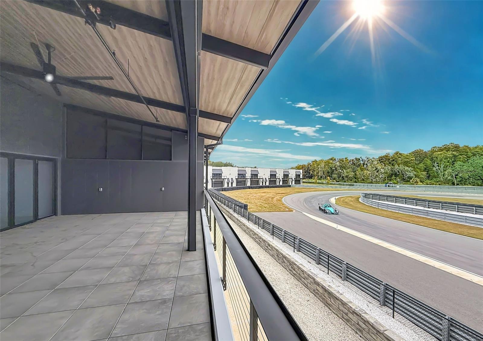 Listing photo id 9 for 6500 Motor Enclave Way #1405