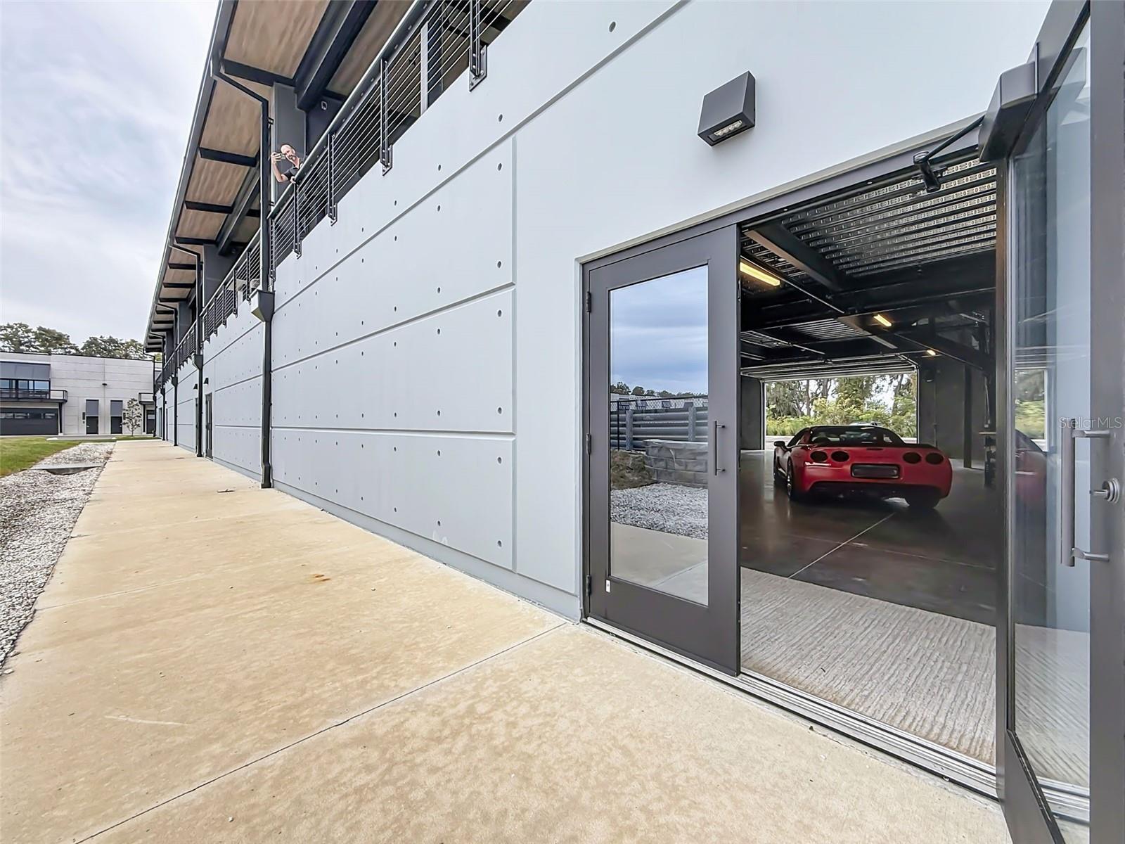 Listing photo id 20 for 6500 Motor Enclave Way #1405