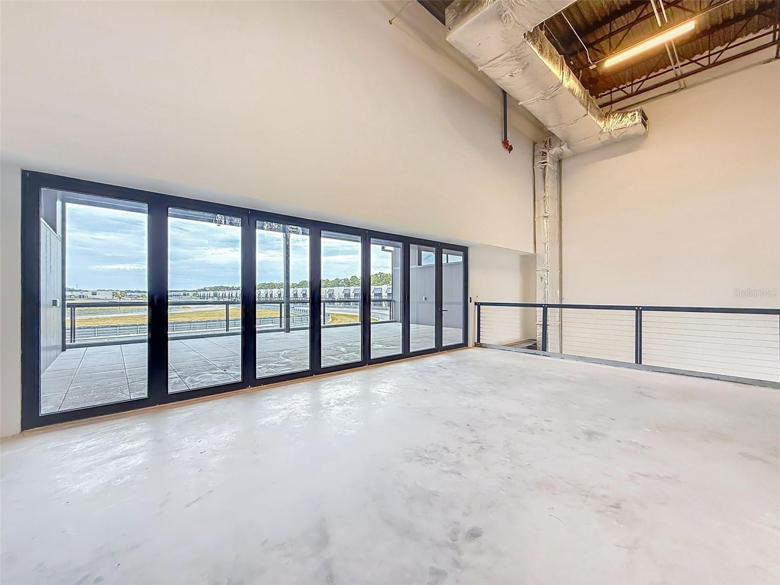 Listing photo id 38 for 6500 Motor Enclave Way #1405