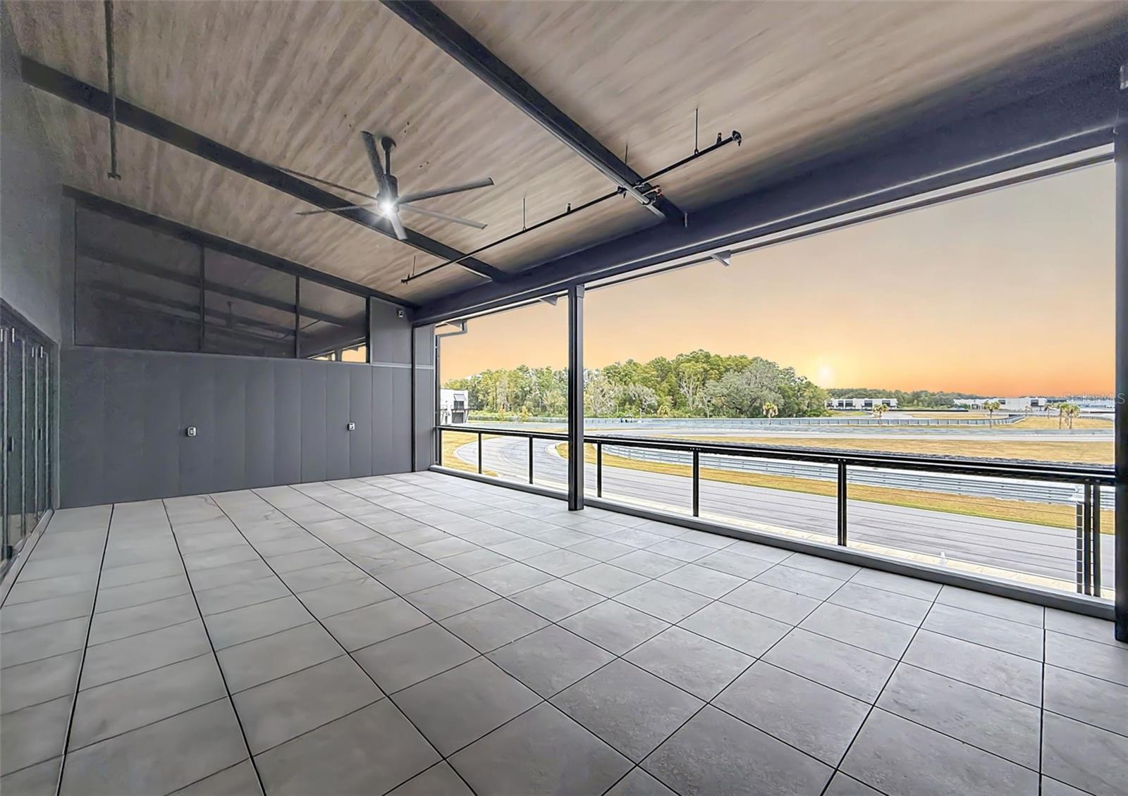 Listing photo id 45 for 6500 Motor Enclave Way #1405