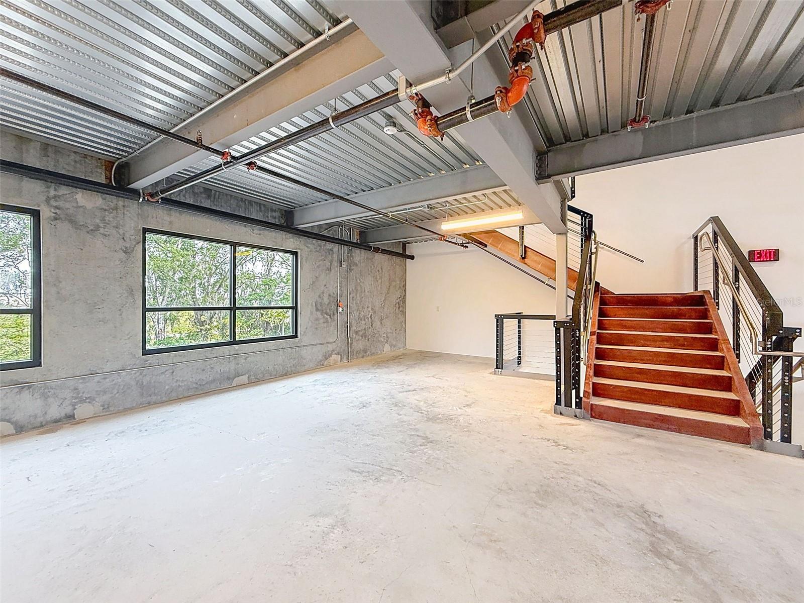 Listing photo id 50 for 6500 Motor Enclave Way #1405