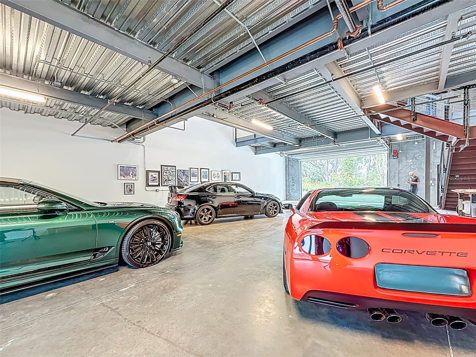 Listing photo id 58 for 6500 Motor Enclave Way #1405