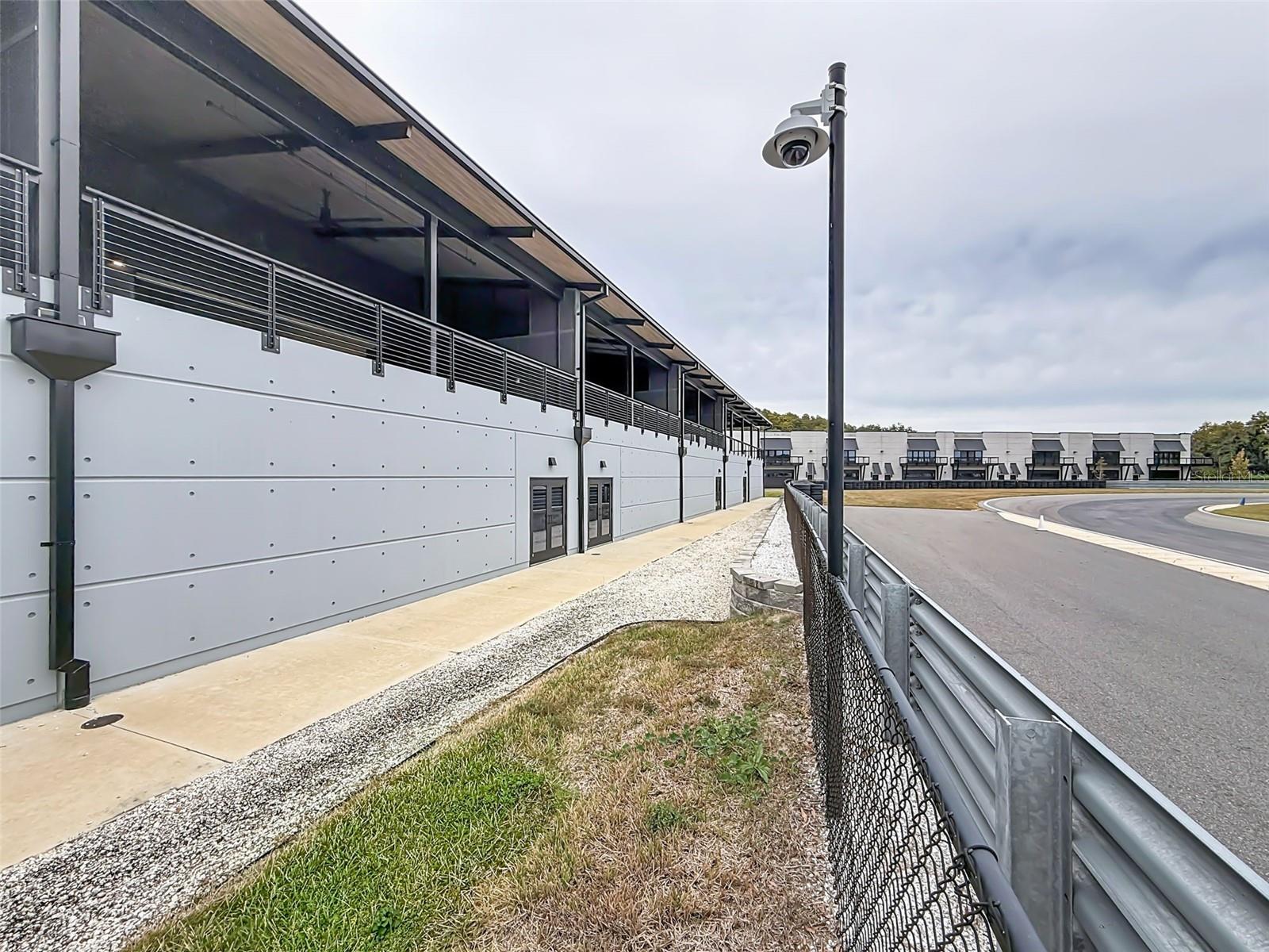 Listing photo id 63 for 6500 Motor Enclave Way #1405