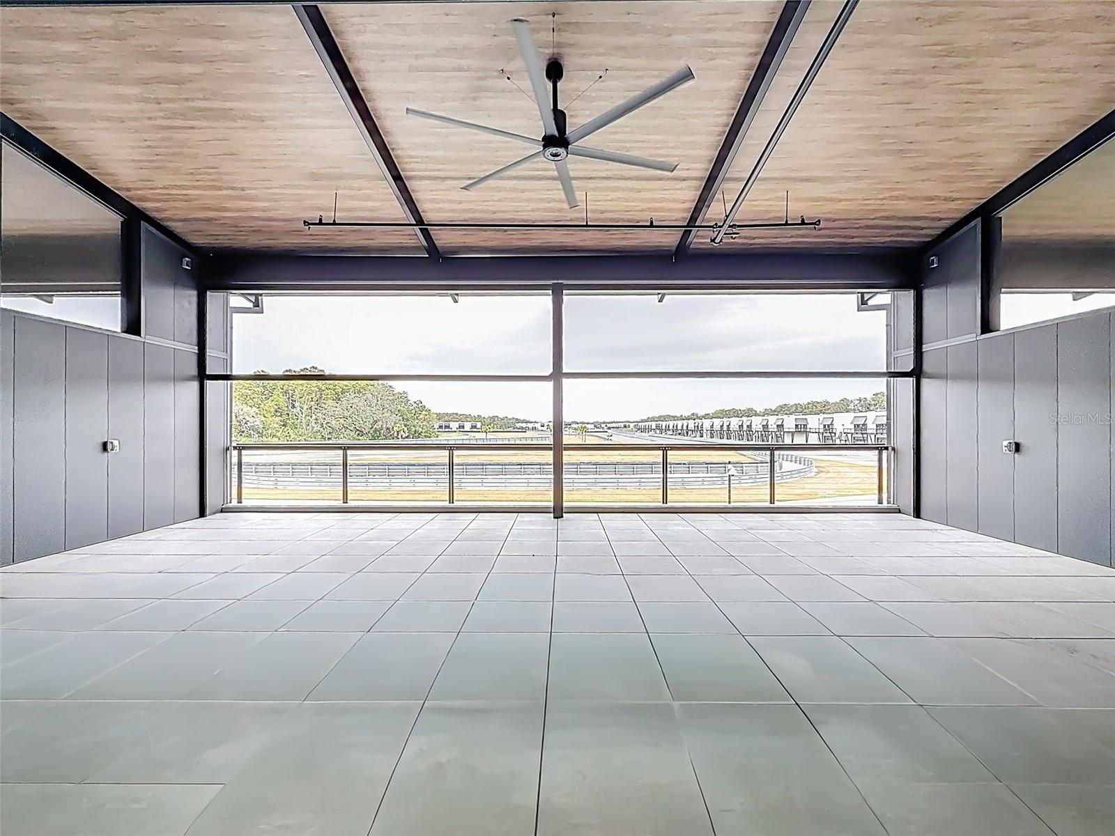 Listing photo id 65 for 6500 Motor Enclave Way #1405