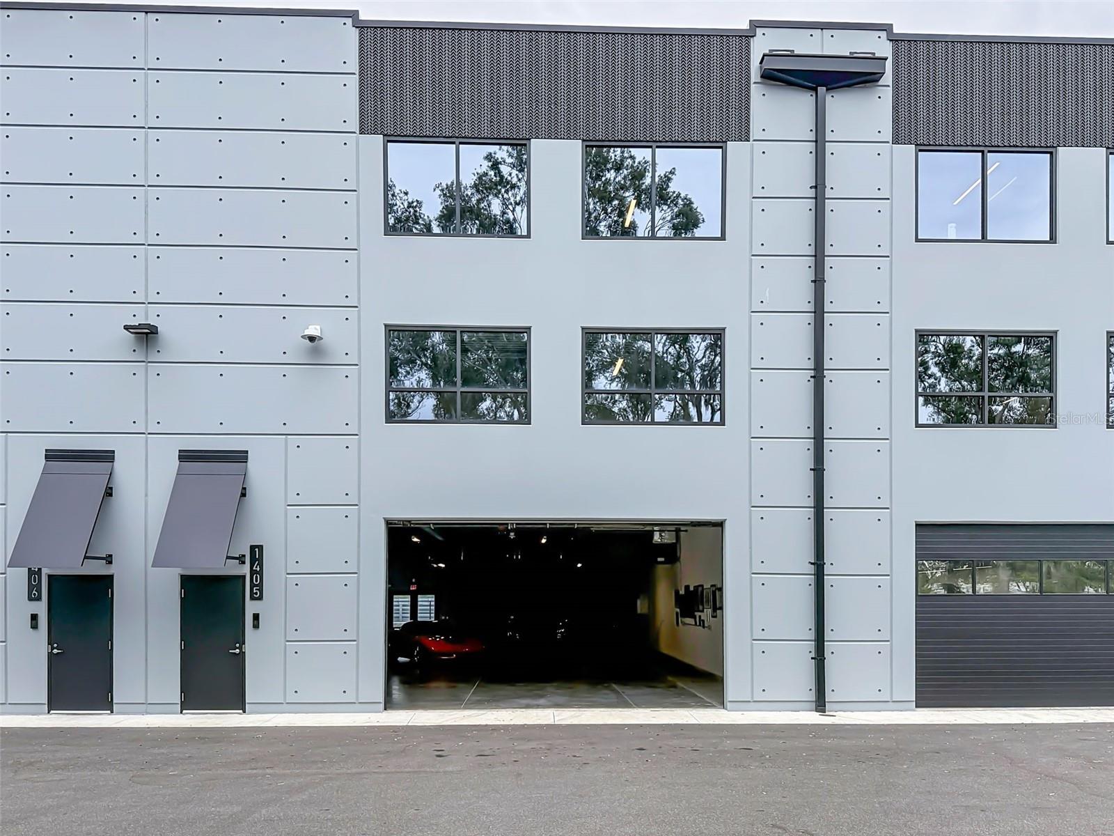 Listing photo id 78 for 6500 Motor Enclave Way #1405