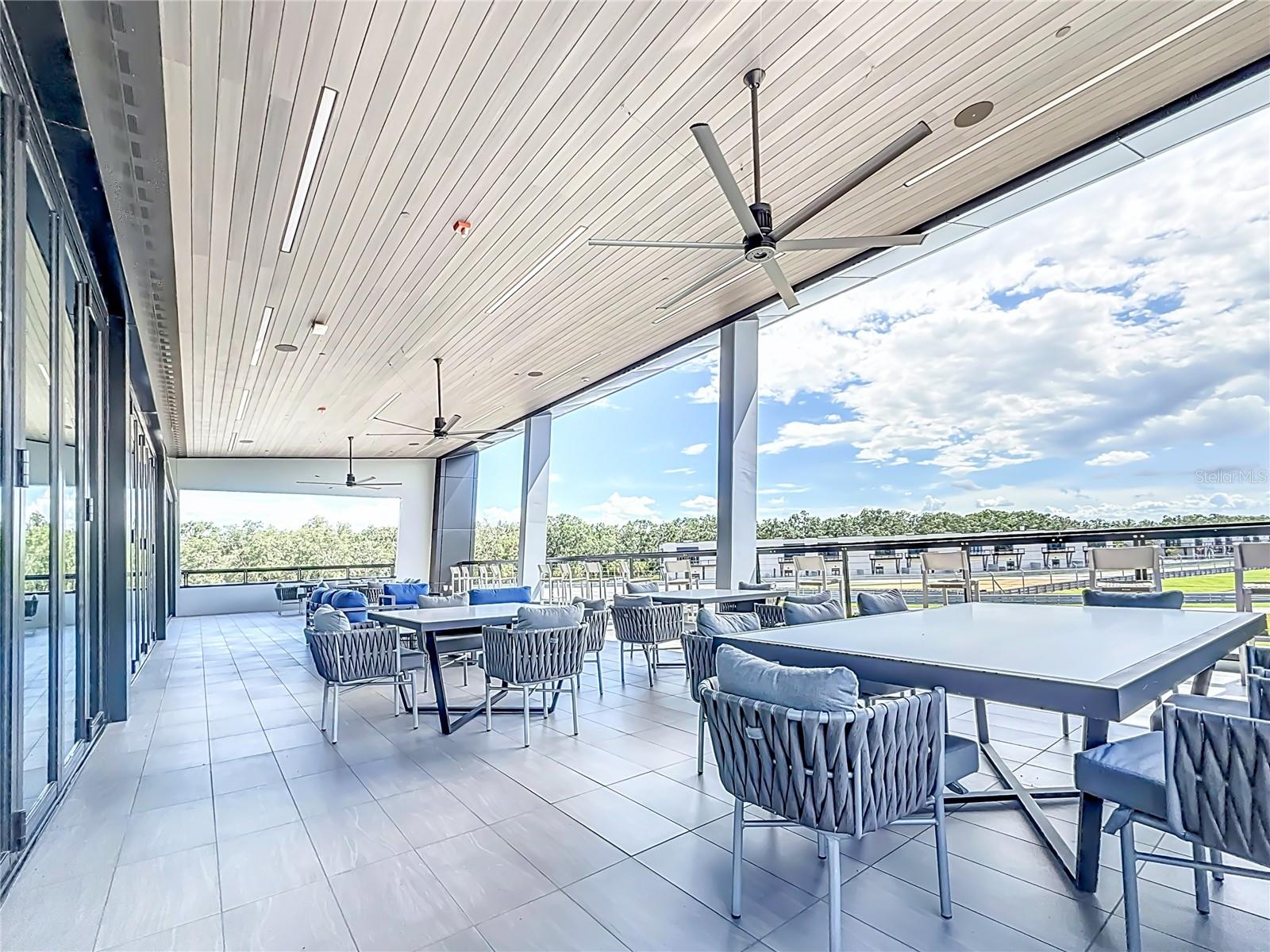 Listing photo id 88 for 6500 Motor Enclave Way #1405