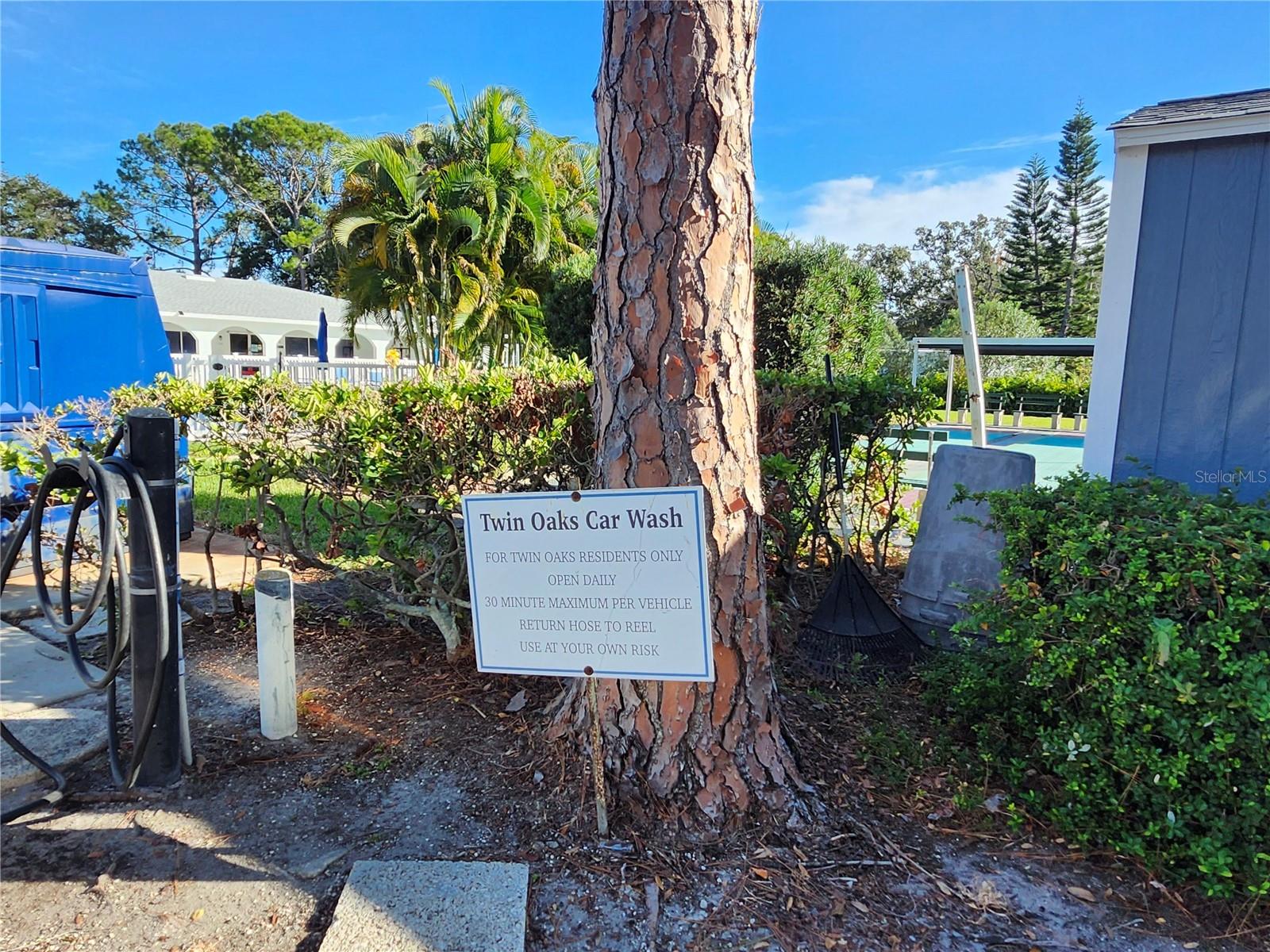 Image 25 of 29 For 11200 102nd Avenue 137