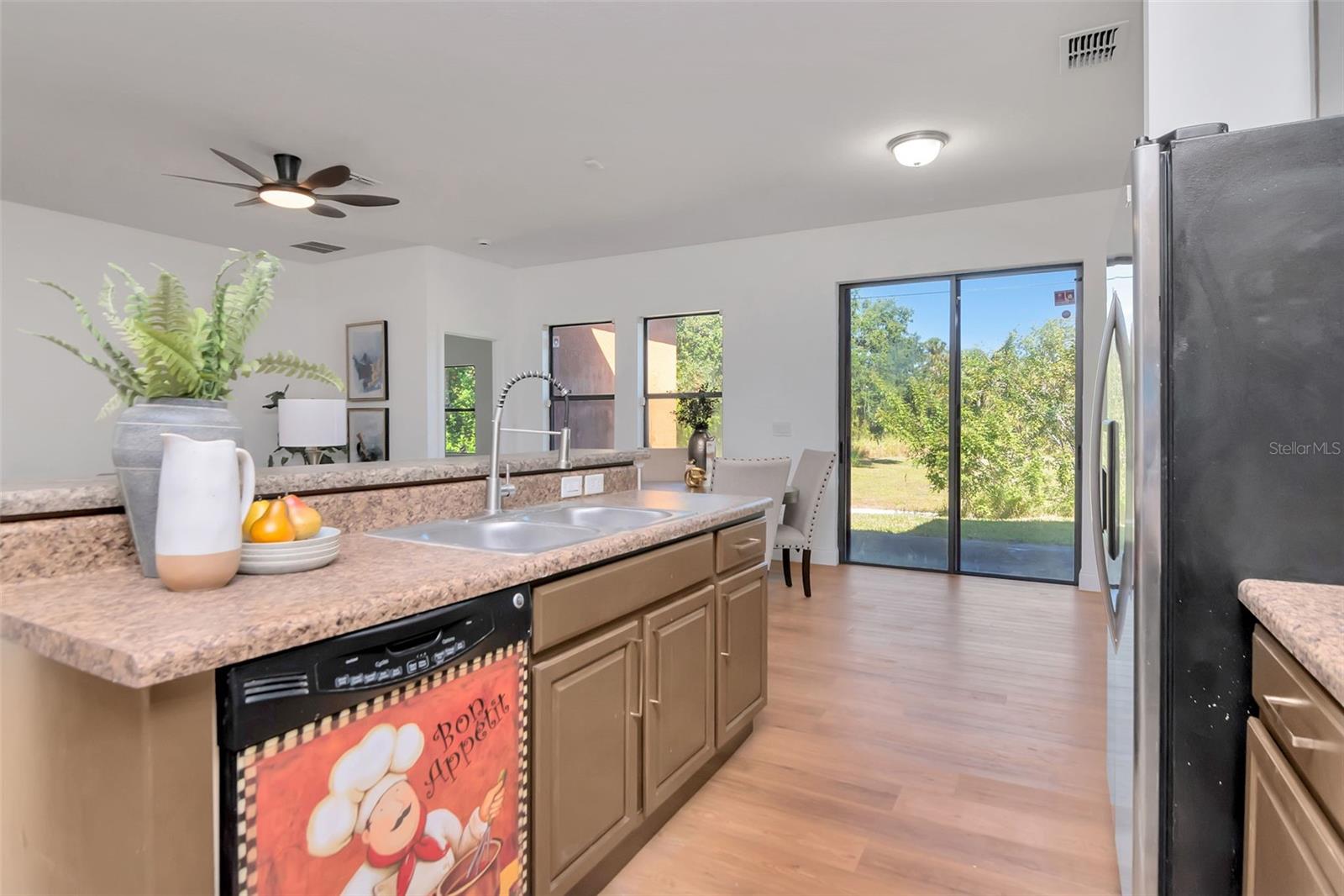 Image 21 of 44 For 2267 50th Street Circle E