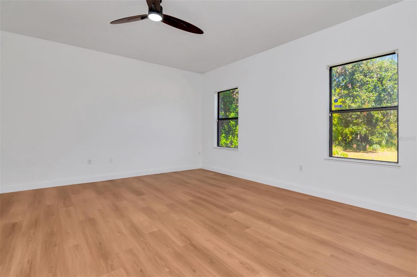 Image 28 of 44 For 2267 50th Street Circle E