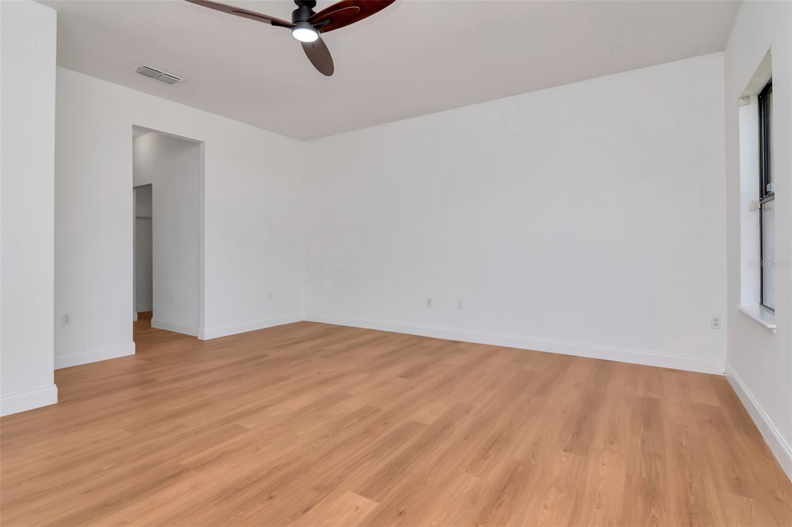 Image 29 of 44 For 2267 50th Street Circle E