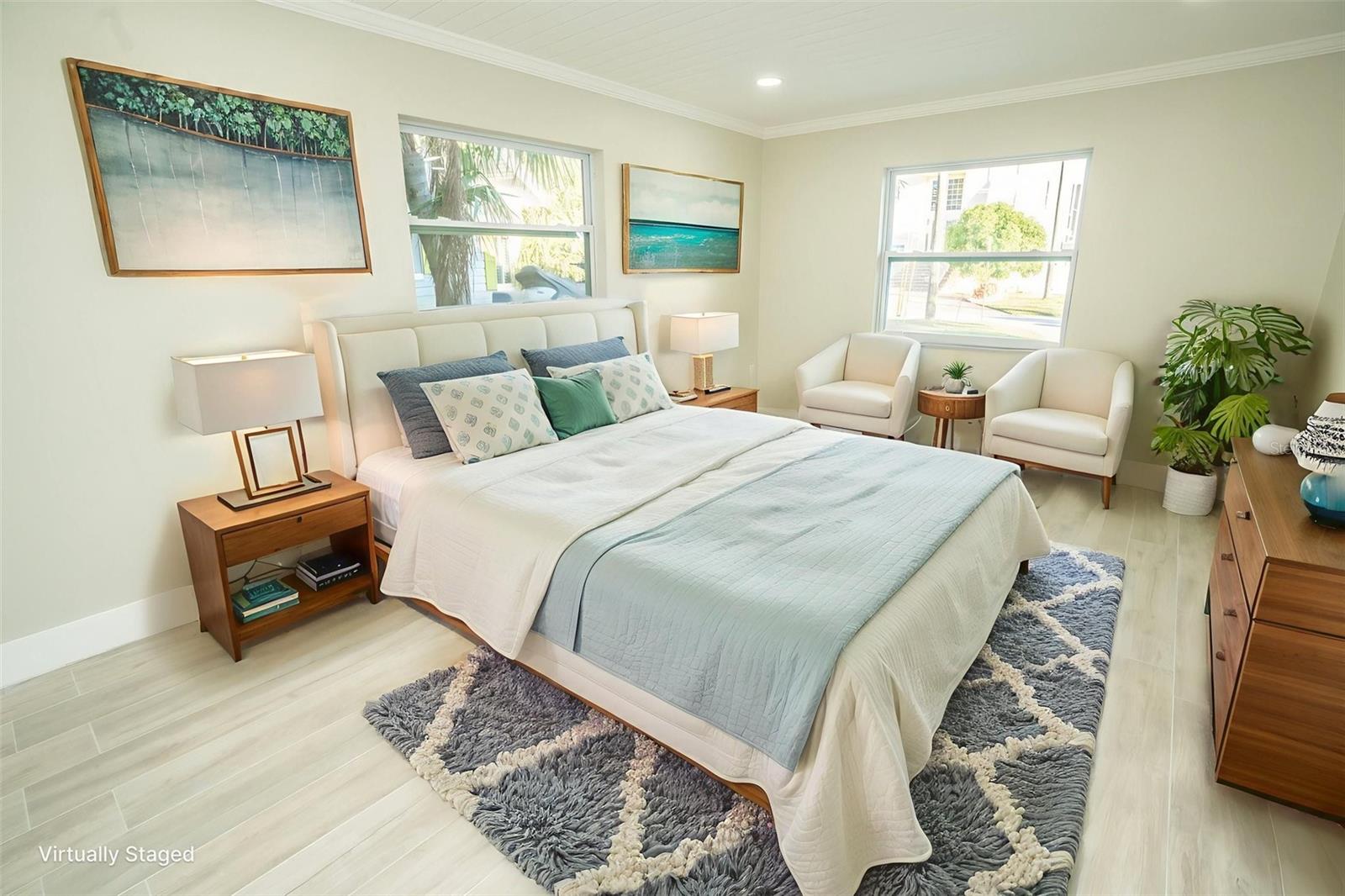 Image 13 of 53 For 4900 Shoreview Court