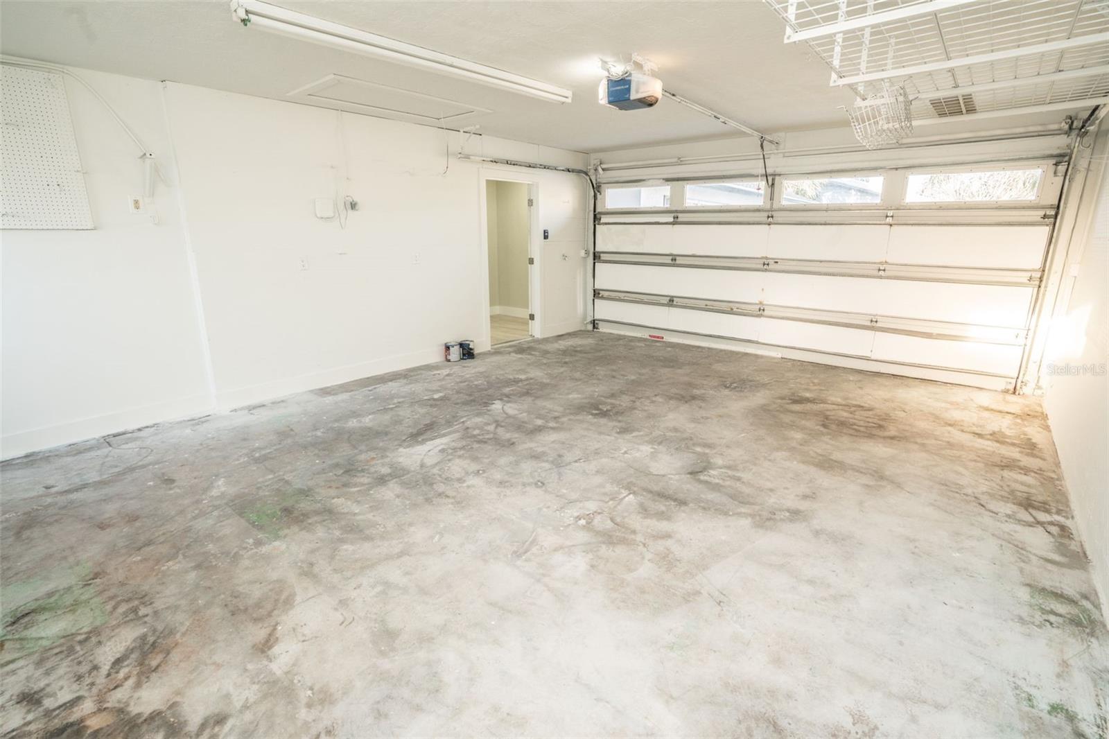 Image 51 of 53 For 4900 Shoreview Court