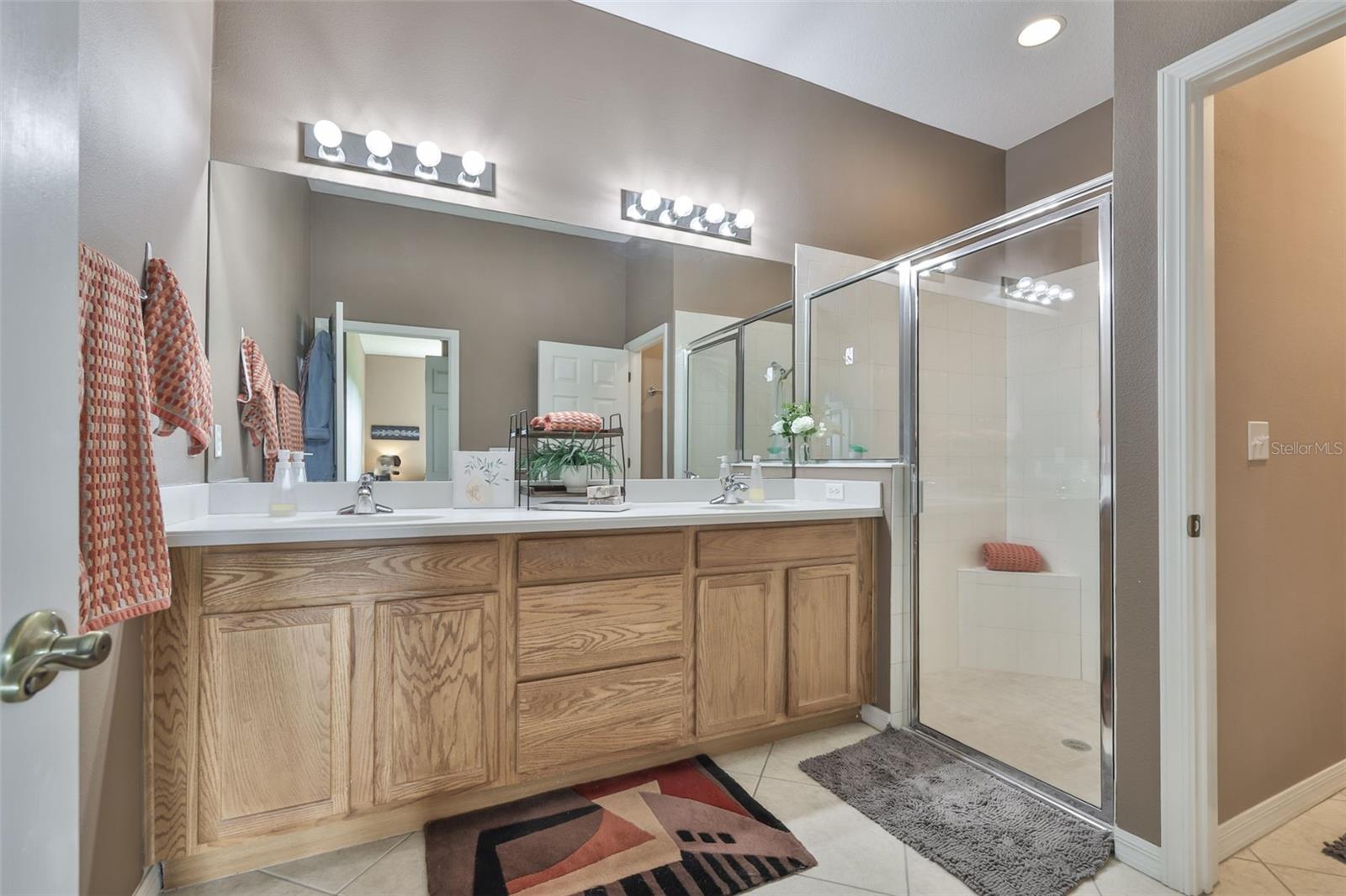 Image 25 of 95 For 2432 Kensington Greens Drive 15