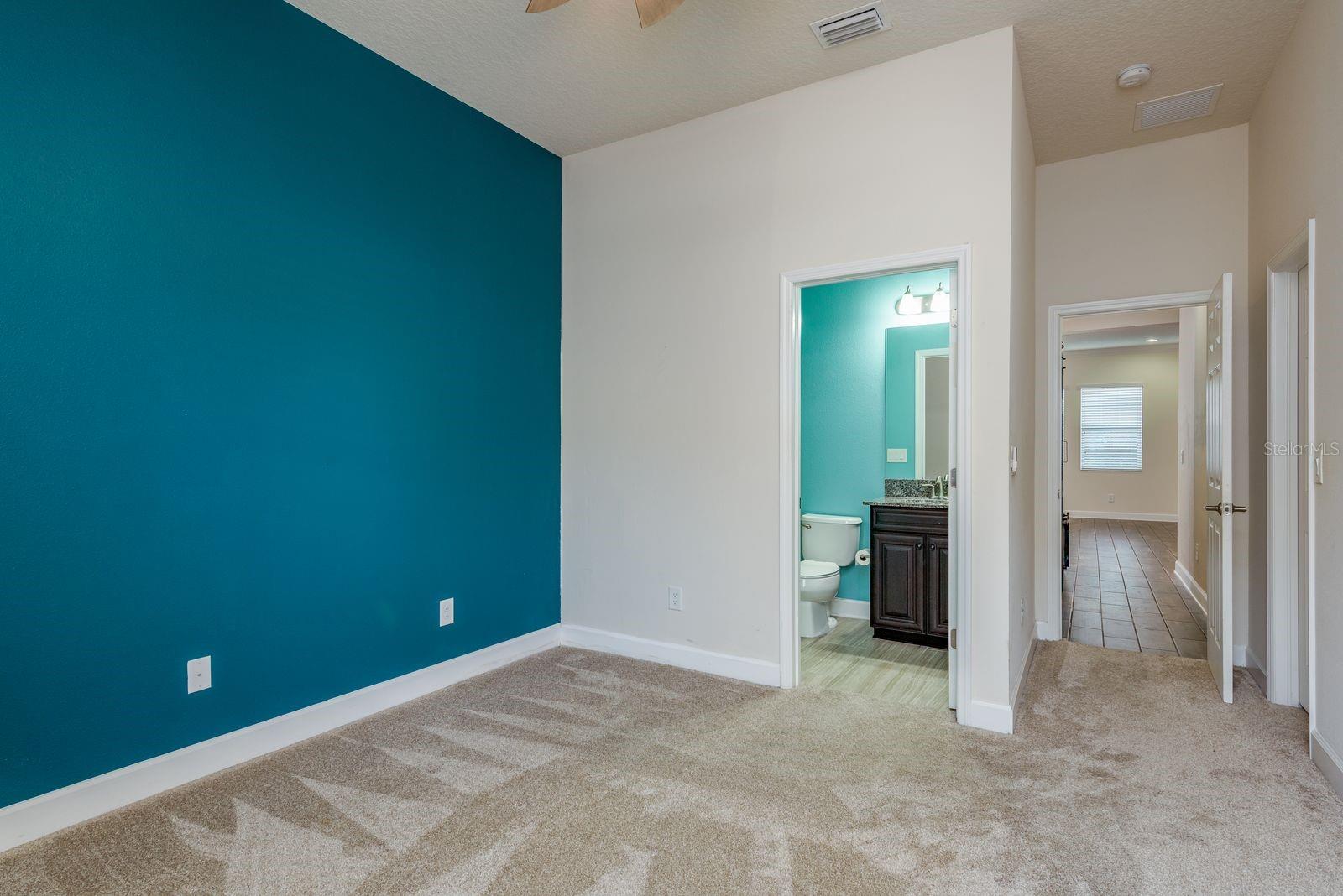 Image 25 of 43 For 5116 Coastal Scene Drive