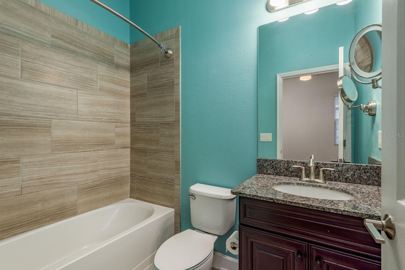 Image 26 of 43 For 5116 Coastal Scene Drive