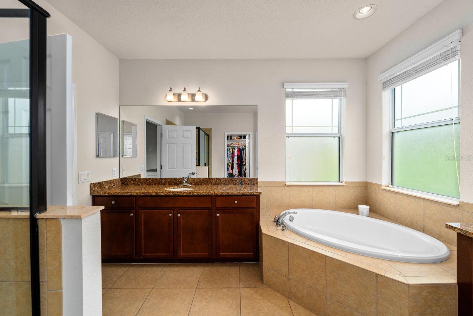 Image 19 of 39 For 7029 Dowling Mill Circle