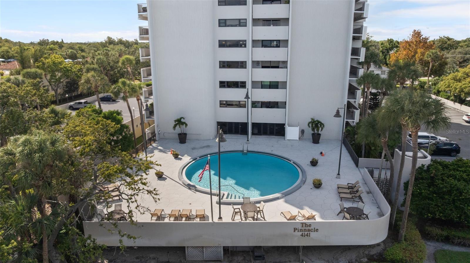 Image 10 of 50 For 4141 Bayshore Boulevard 1801